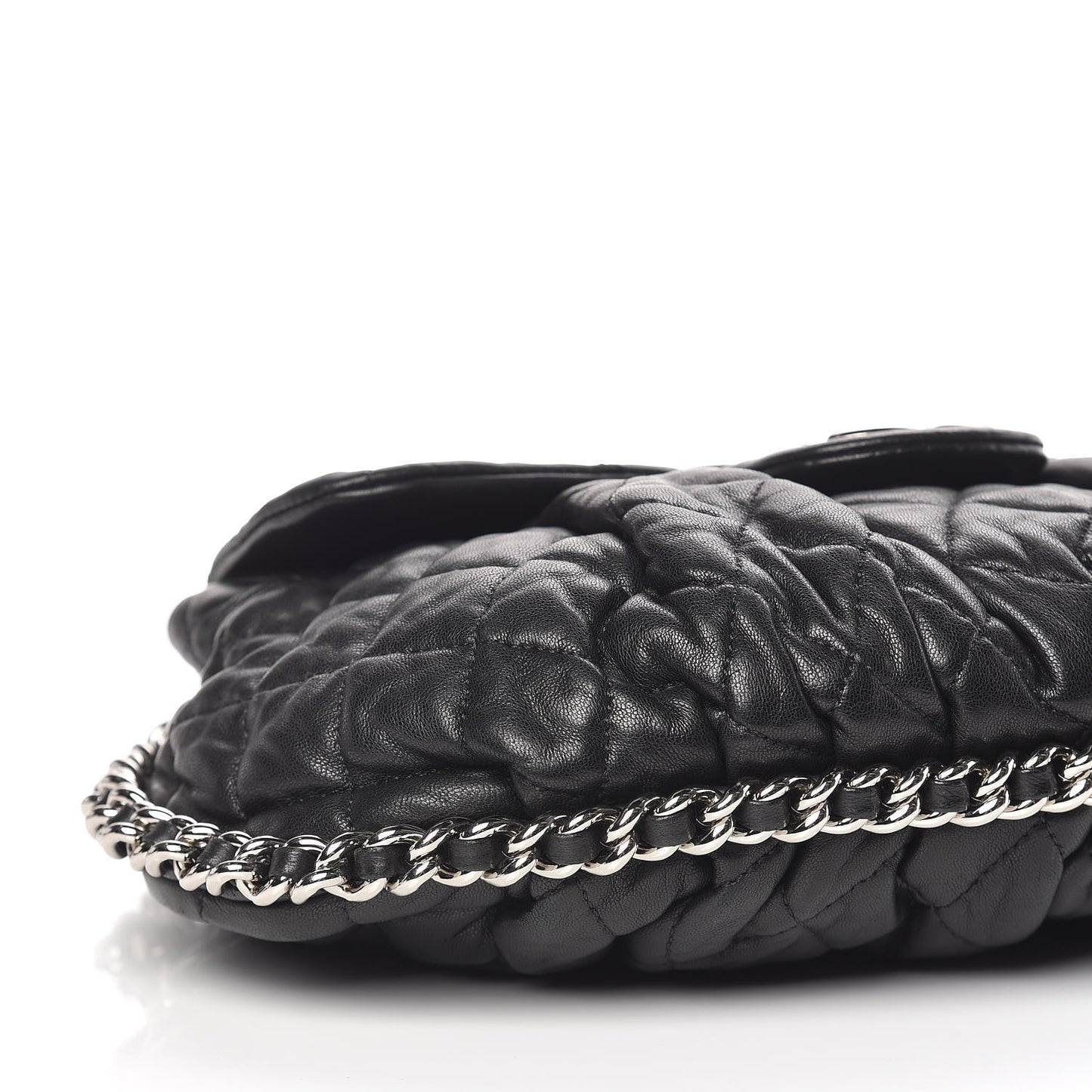 Washed Lambskin Quilted Medium Chain Around Messenger Black