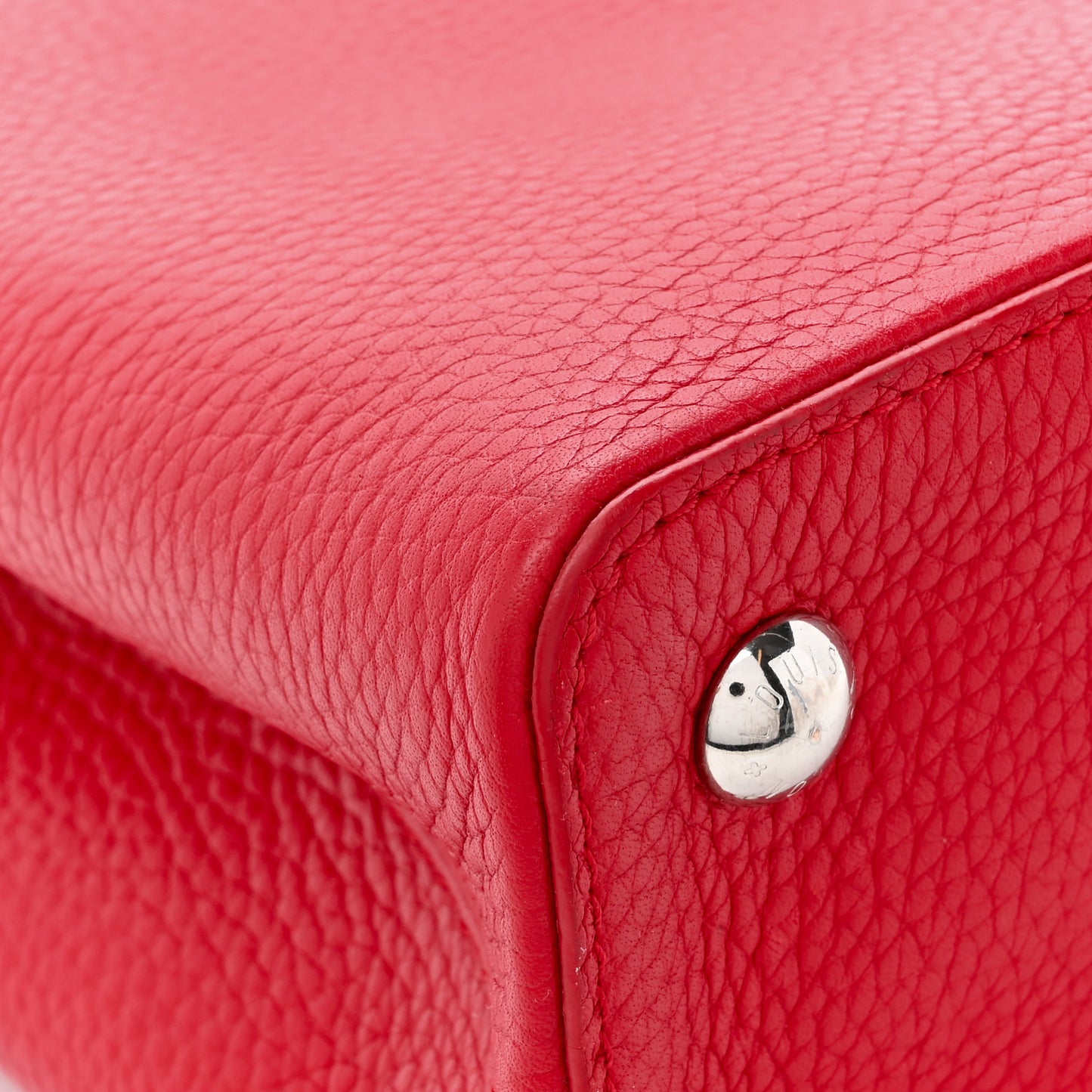 Taurillon Capucines PM Rubis