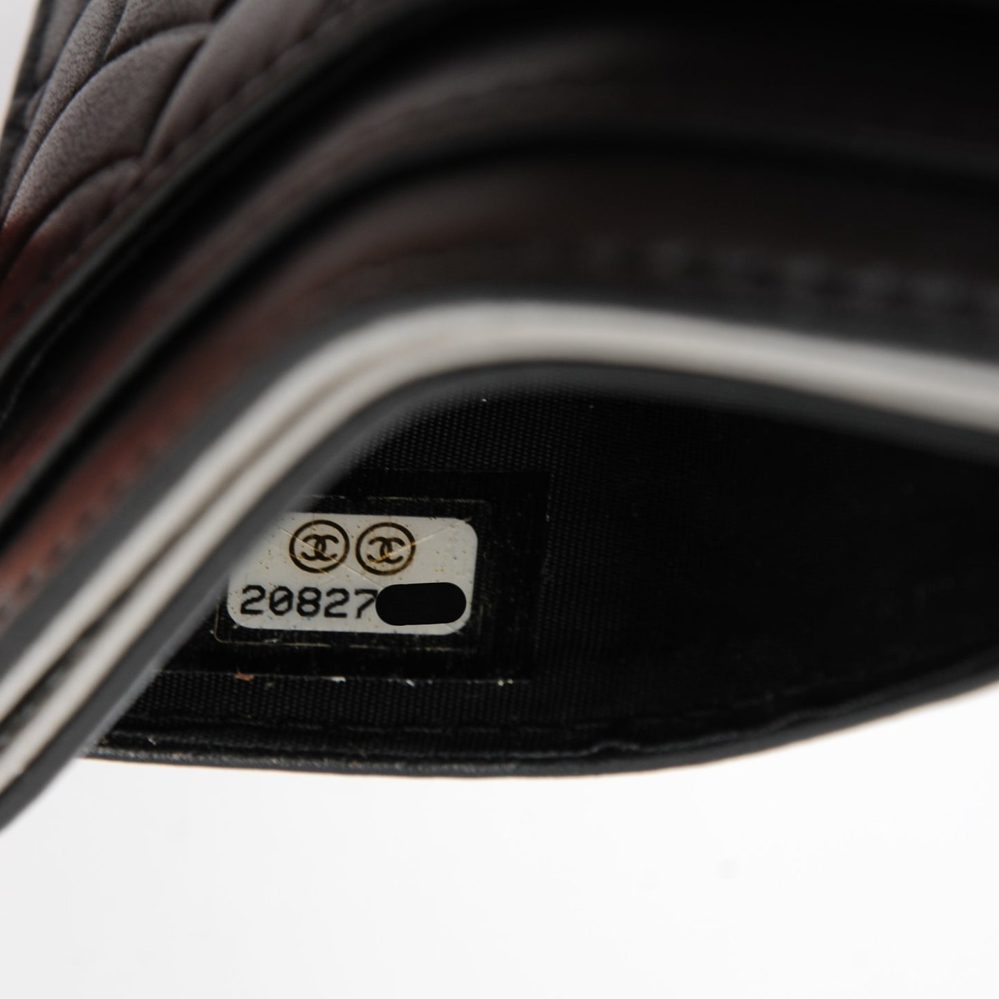 Lambskin Camellia Embossed Card Holder Black