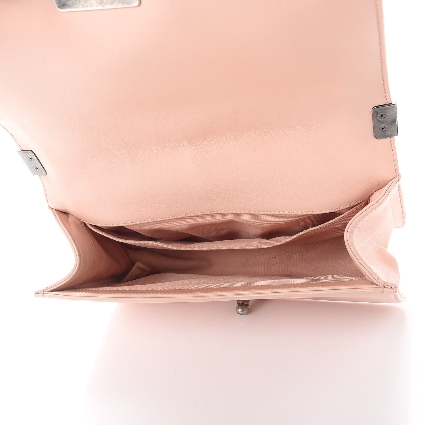Lambskin Quilted Medium Boy Flap Light Pink