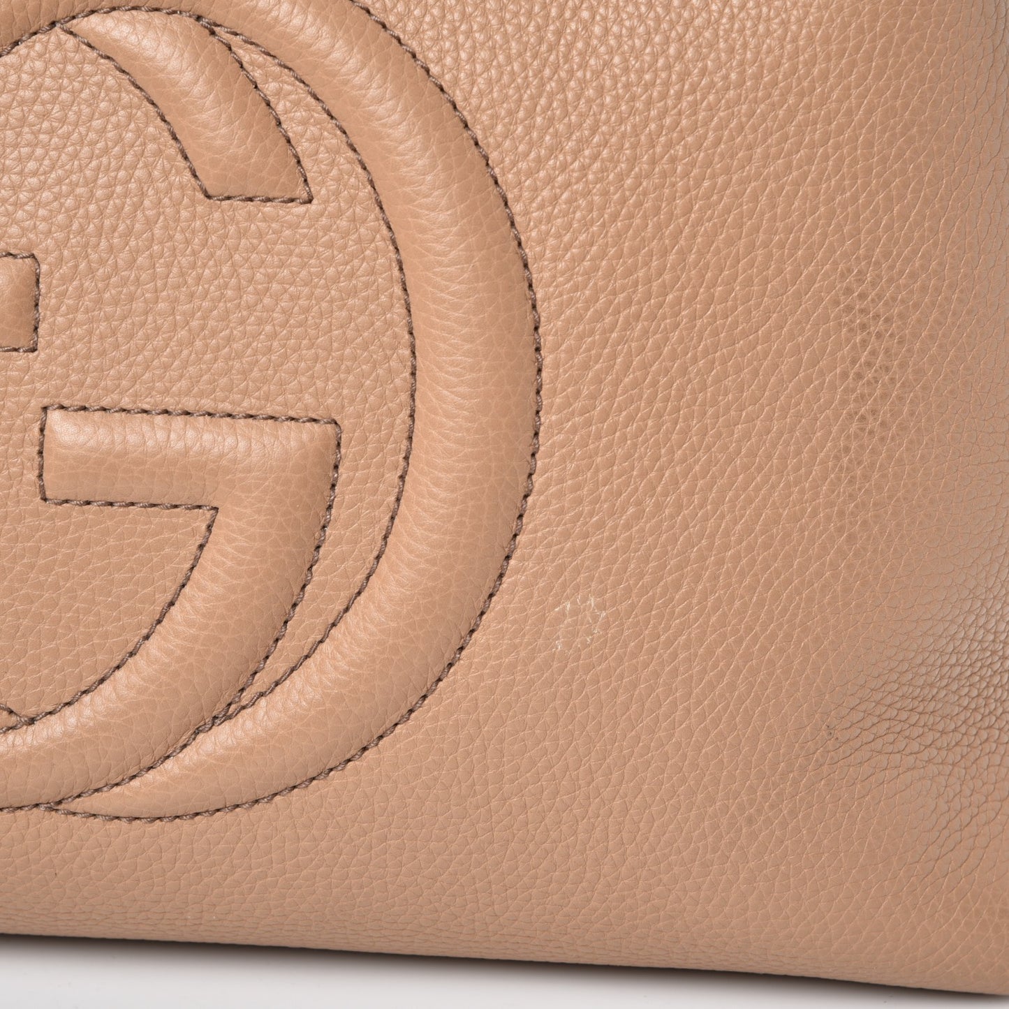 Pebbled Calfskin Medium Soho Chain Shoulder Bag Rose Beige