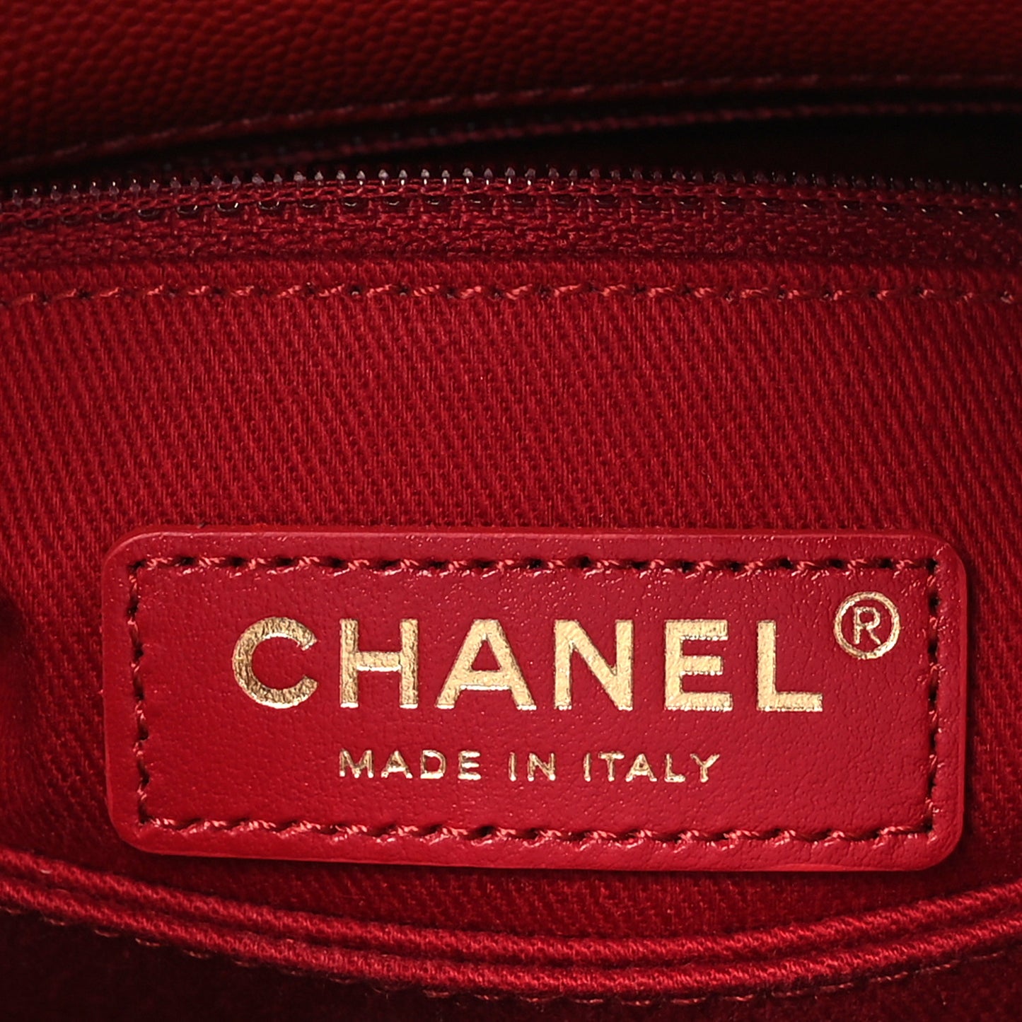 Caviar Lizard Embossed Quilted Mini Coco Handle Flap Red