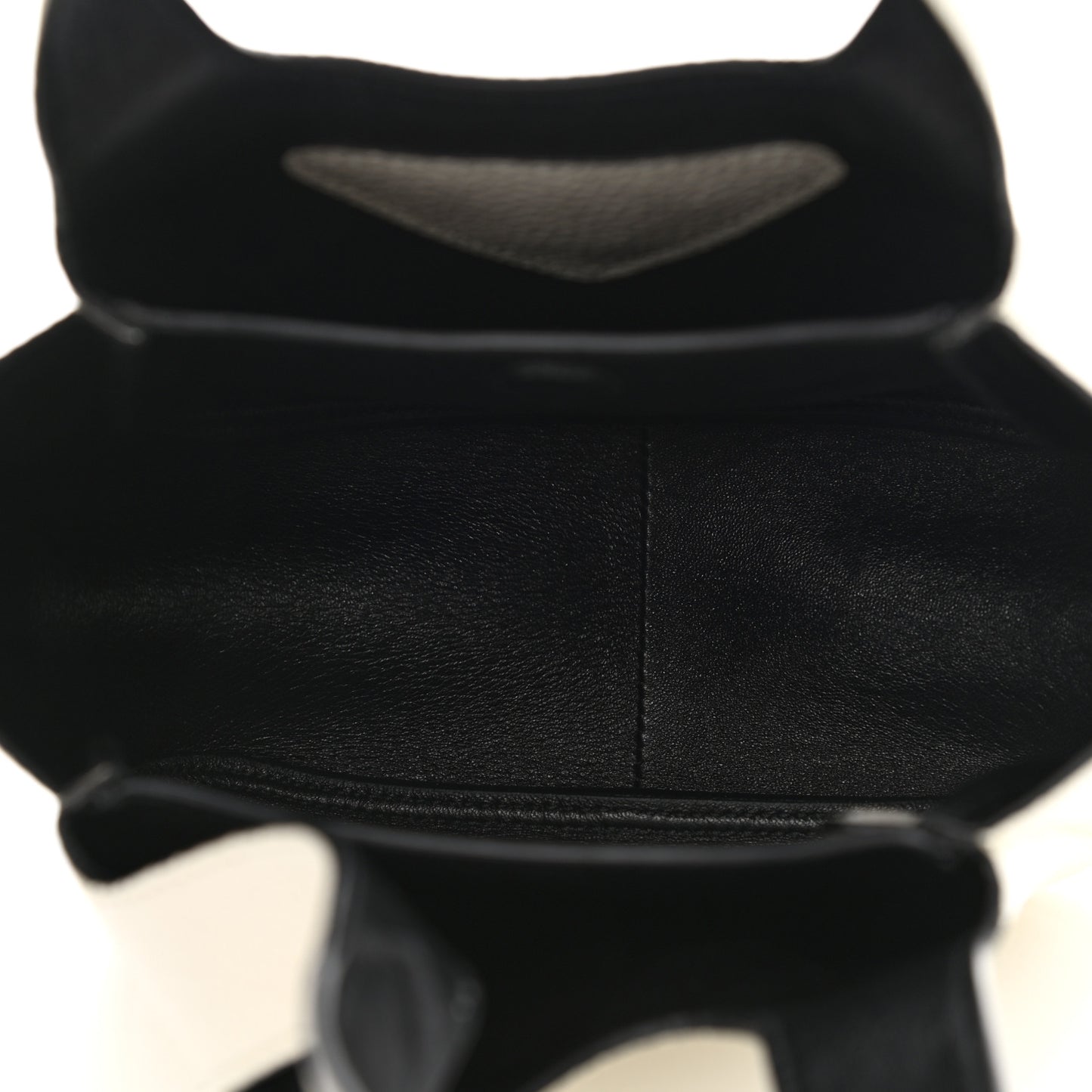 Vitello Daino Soft Mini Dynamique Tote Talco Black