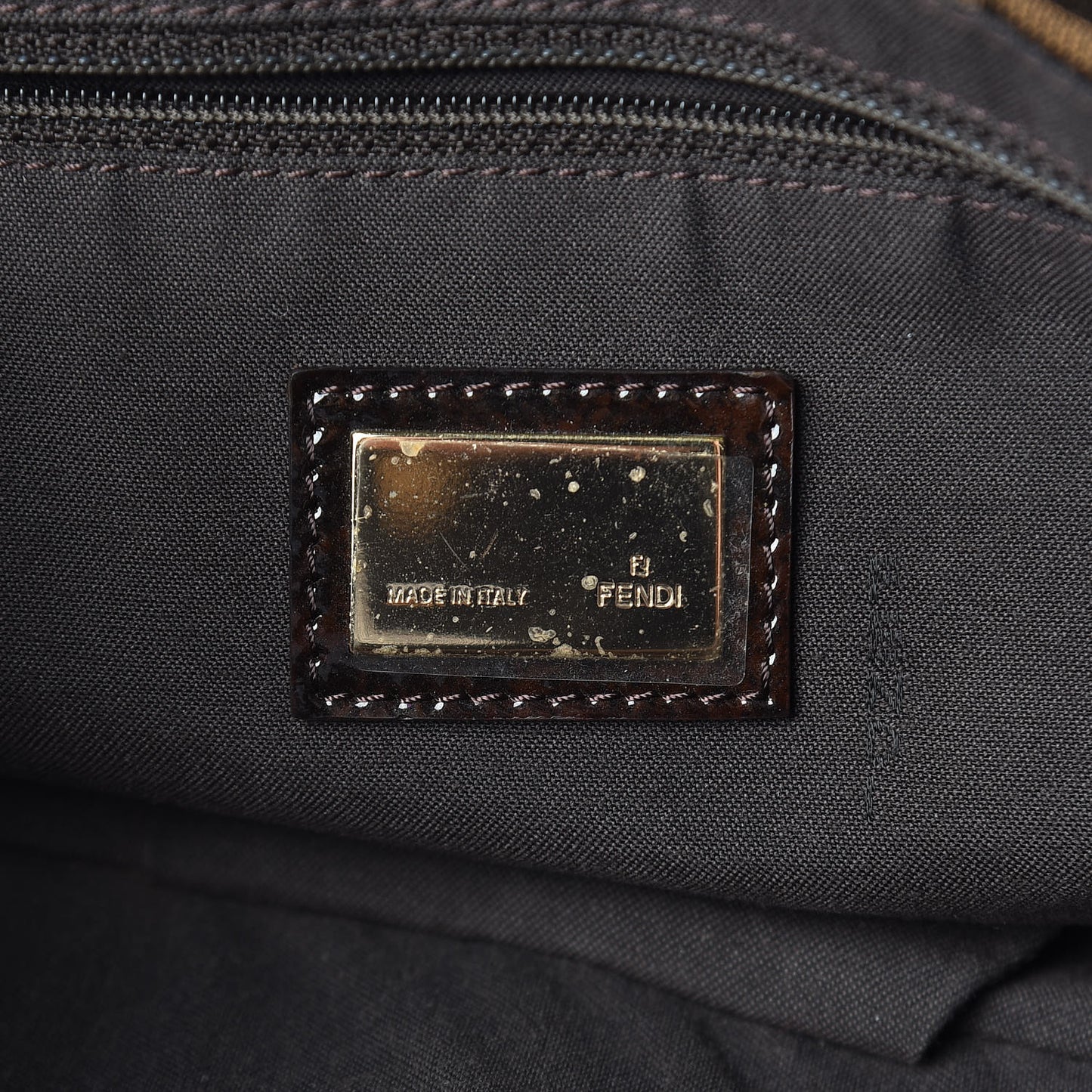 Zucca Patent Mia Shoulder Flap Tobacco