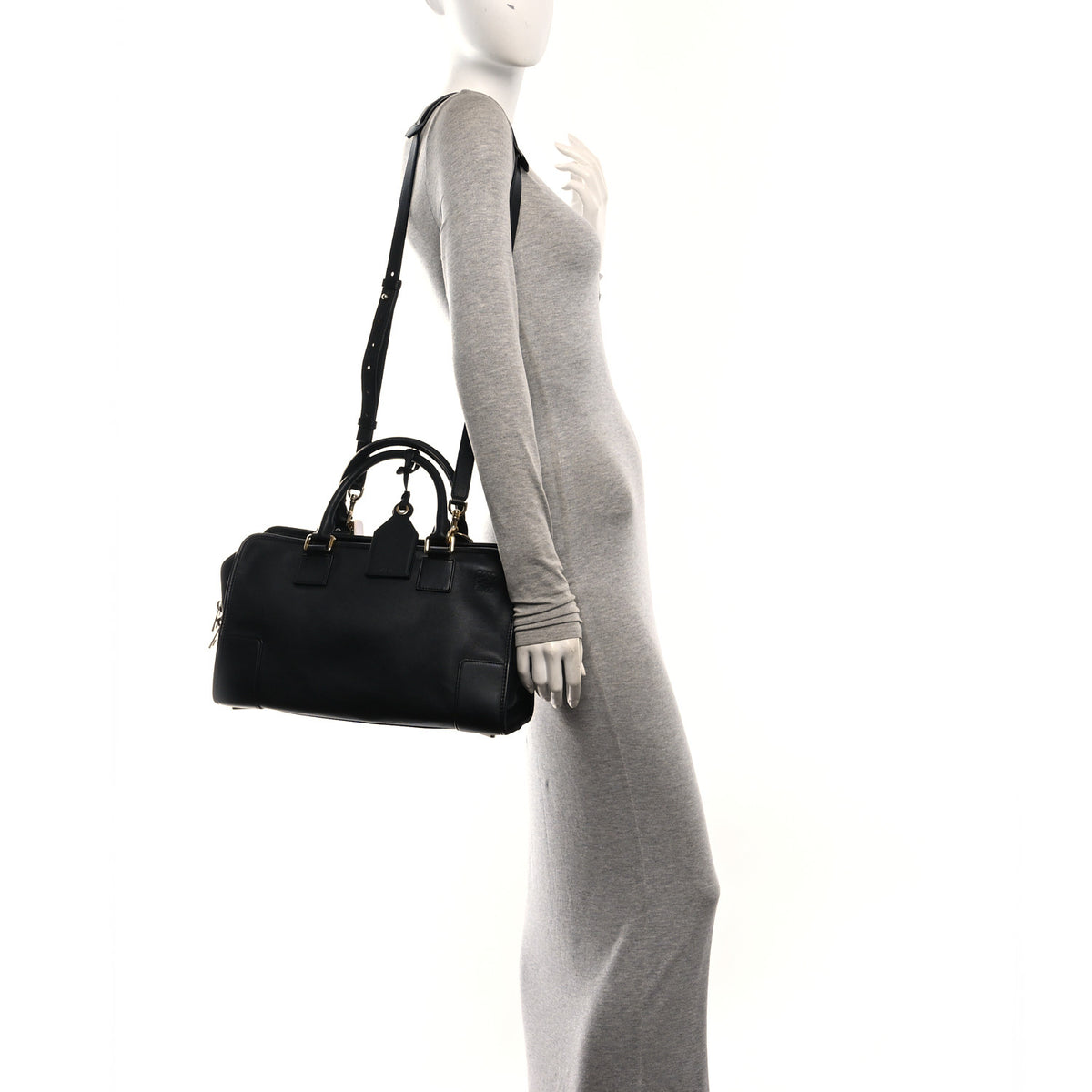 Loewe Nappa Calfskin Amazona 36 Black 2 of 9
