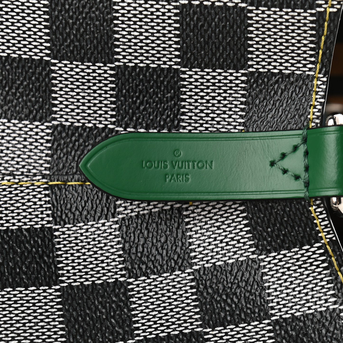 Damier Neonoe Black White