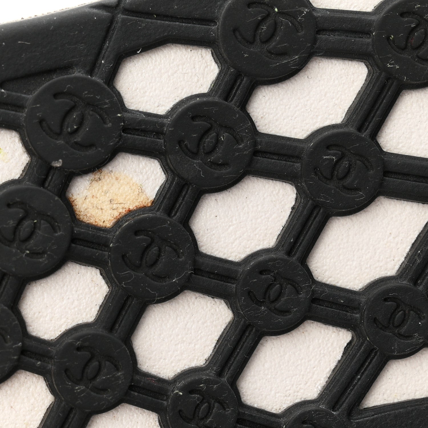 Chanel Calfskin Mesh Lycra Suede Womens Logo Sneakers 38.5 White 9 of 10