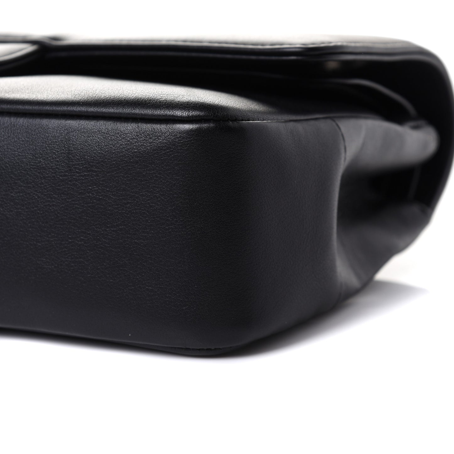 Calfskin Medium Classic Pure Double Flap Black