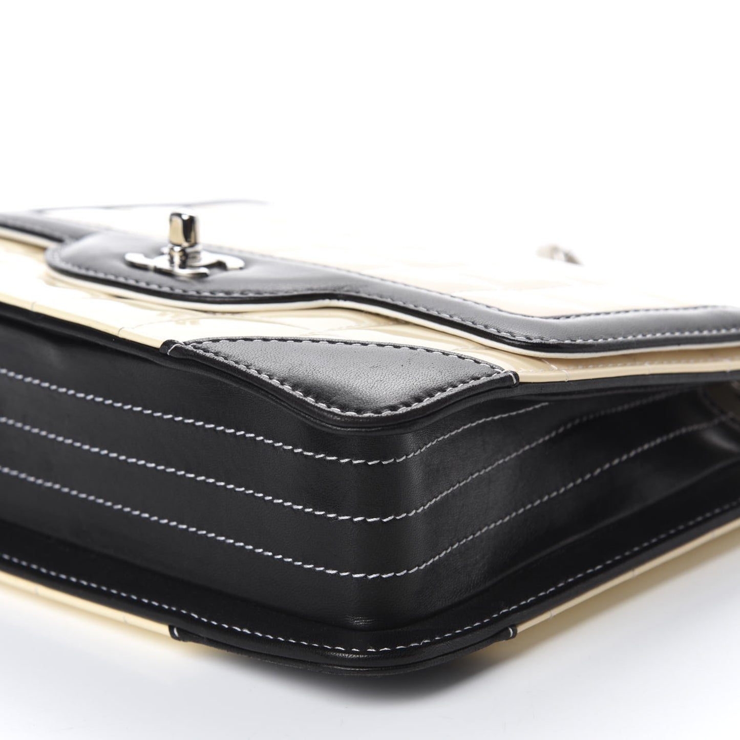 Lambskin Patent Chocolate Bar Flap White Black