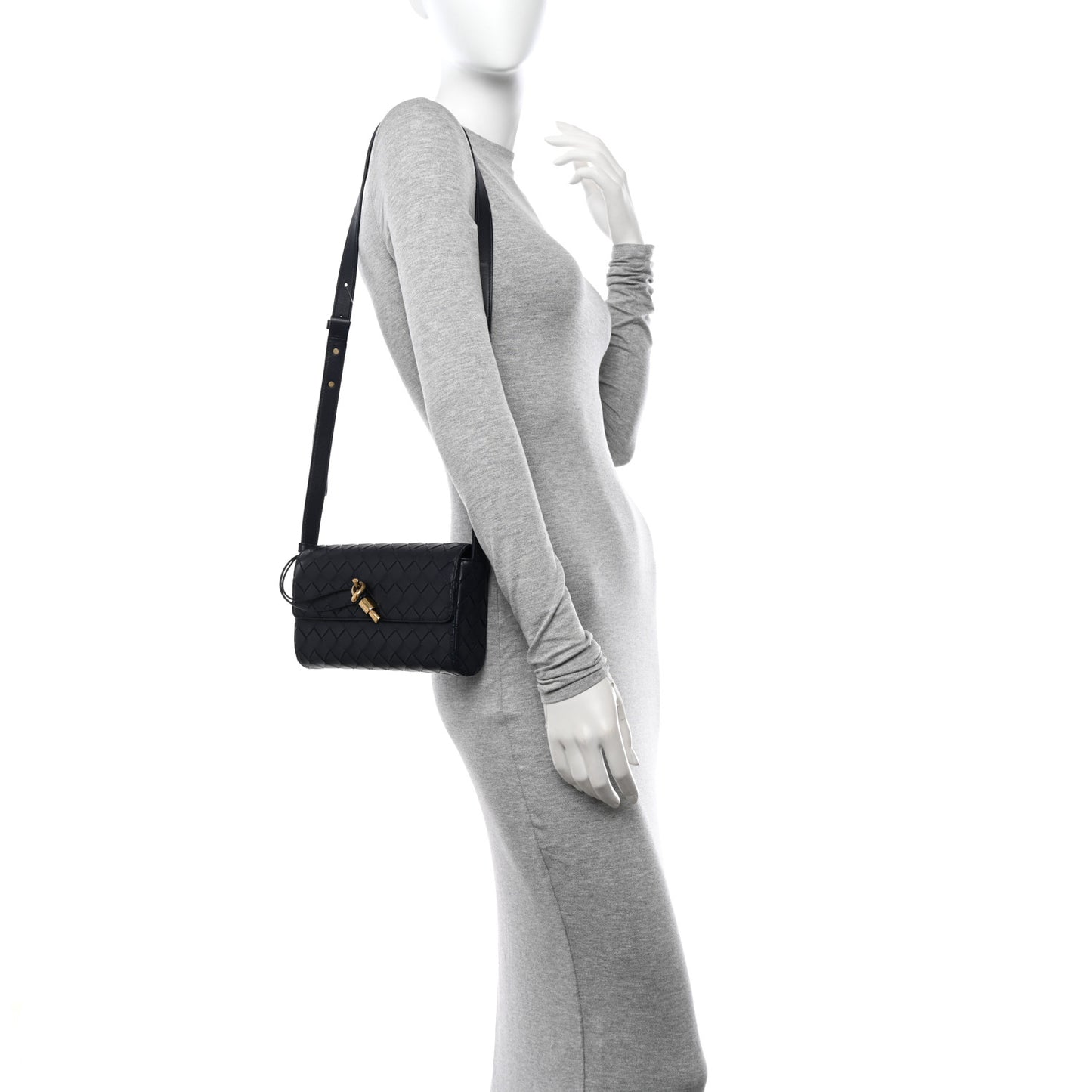 Nappa Intrecciato Andiamo Shoulder Bag Space
