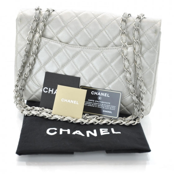 Lambskin Jumbo Flap Silver