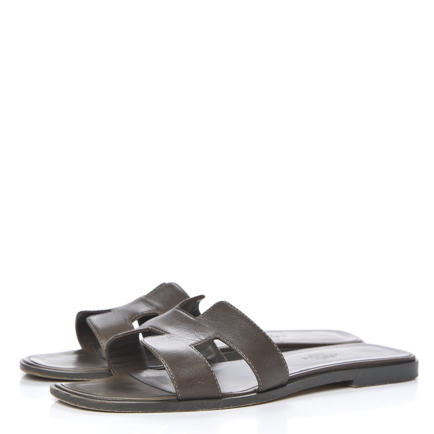 Hermes Goatskin Oran Sandals 38 Gris Galet 3 of 12