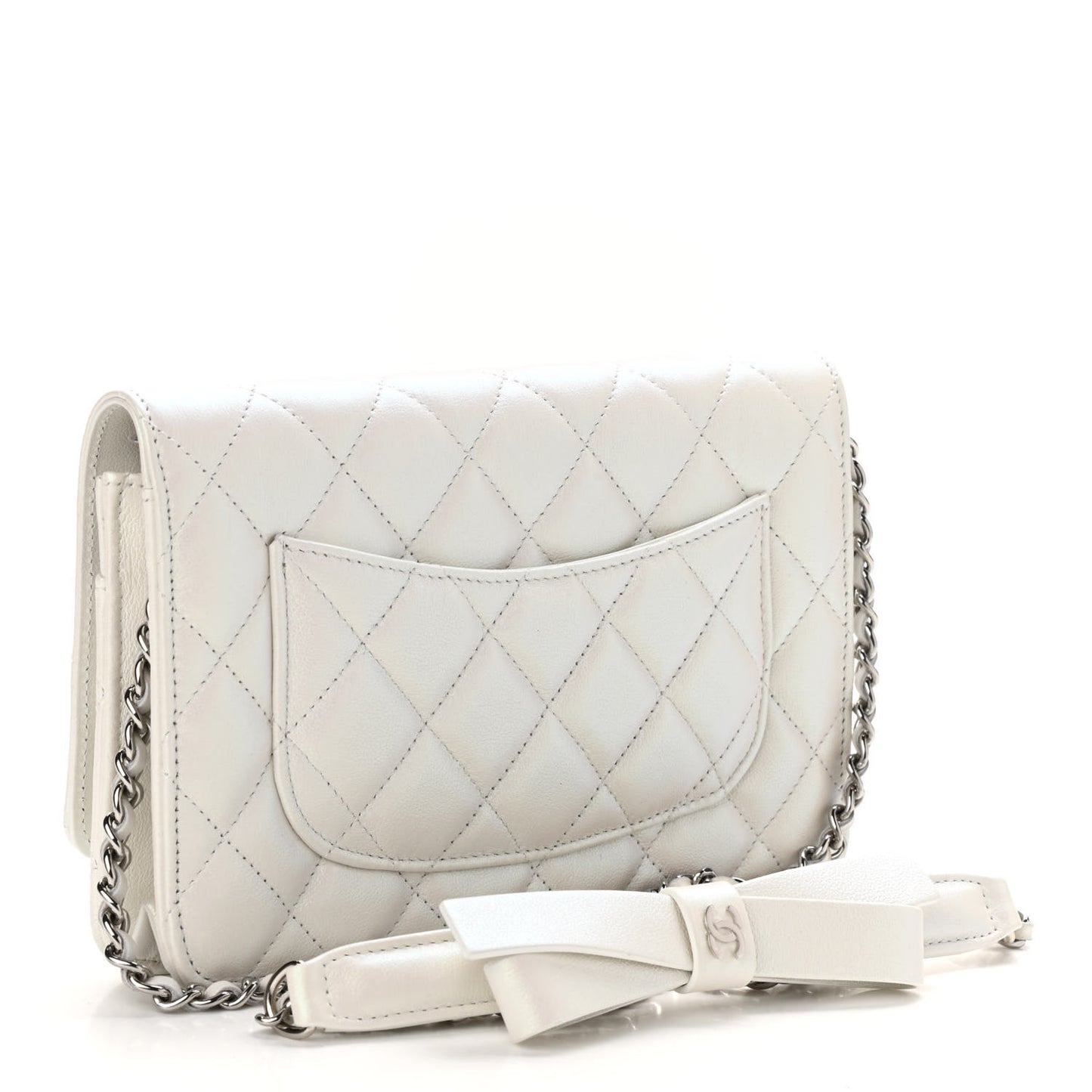 Lambskin Quilted Coco Bow Wallet On Chain WOC White