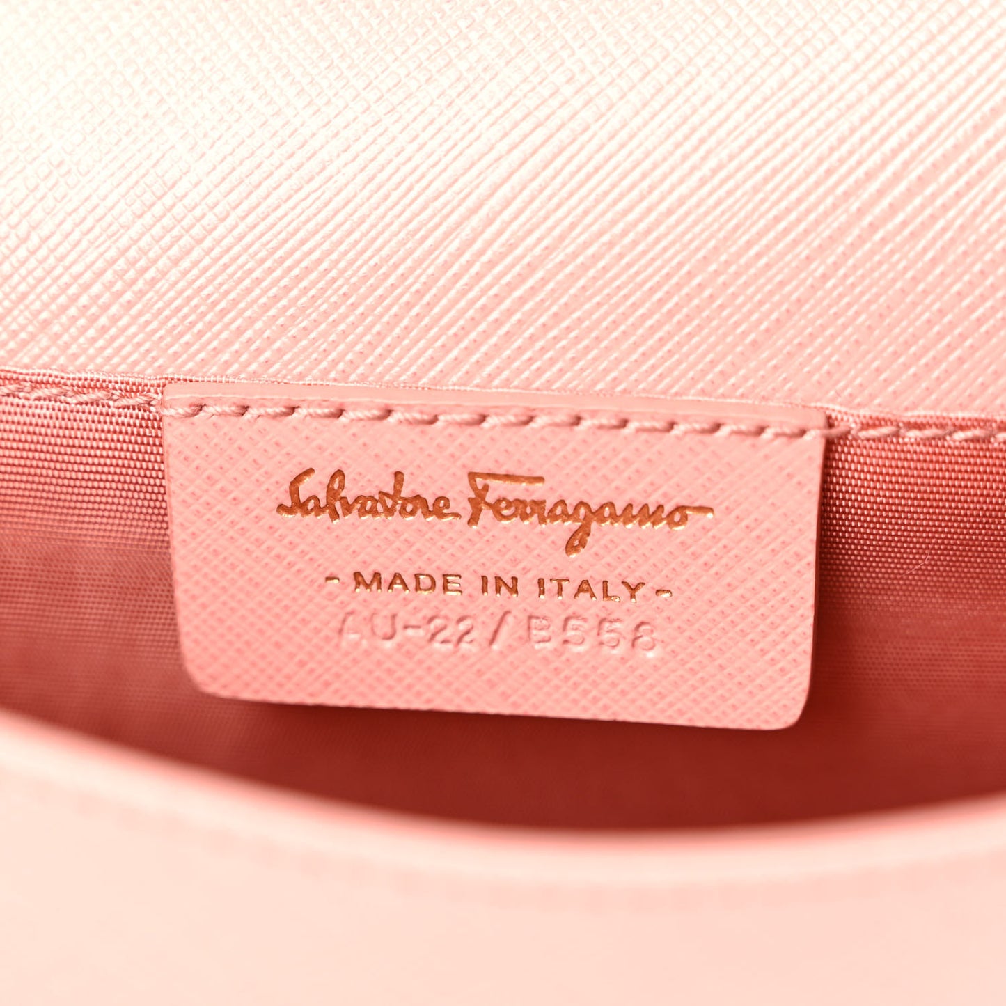 Hammered Calfskin Mini Miss Vara Bow Chain Bag Pink