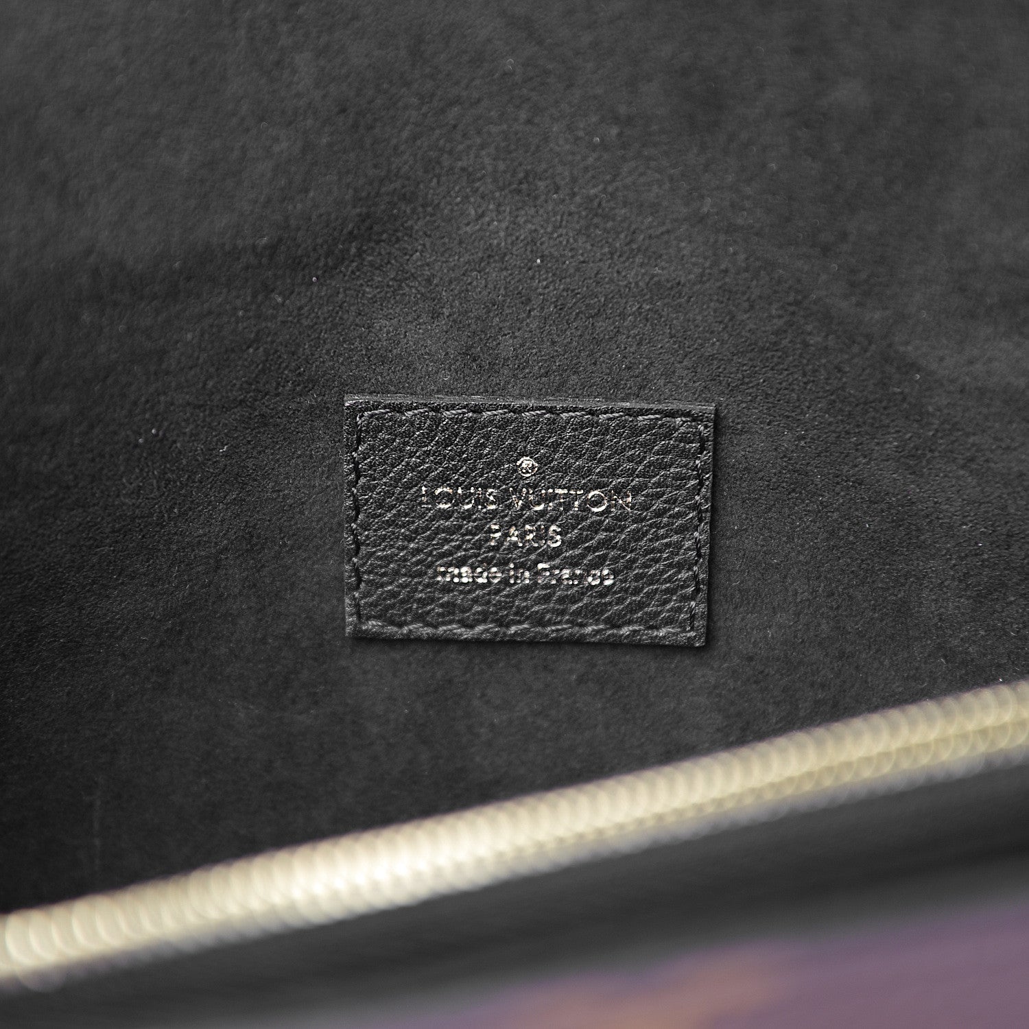 Louis Vuitton Monogram Victoire Black 5 of 9