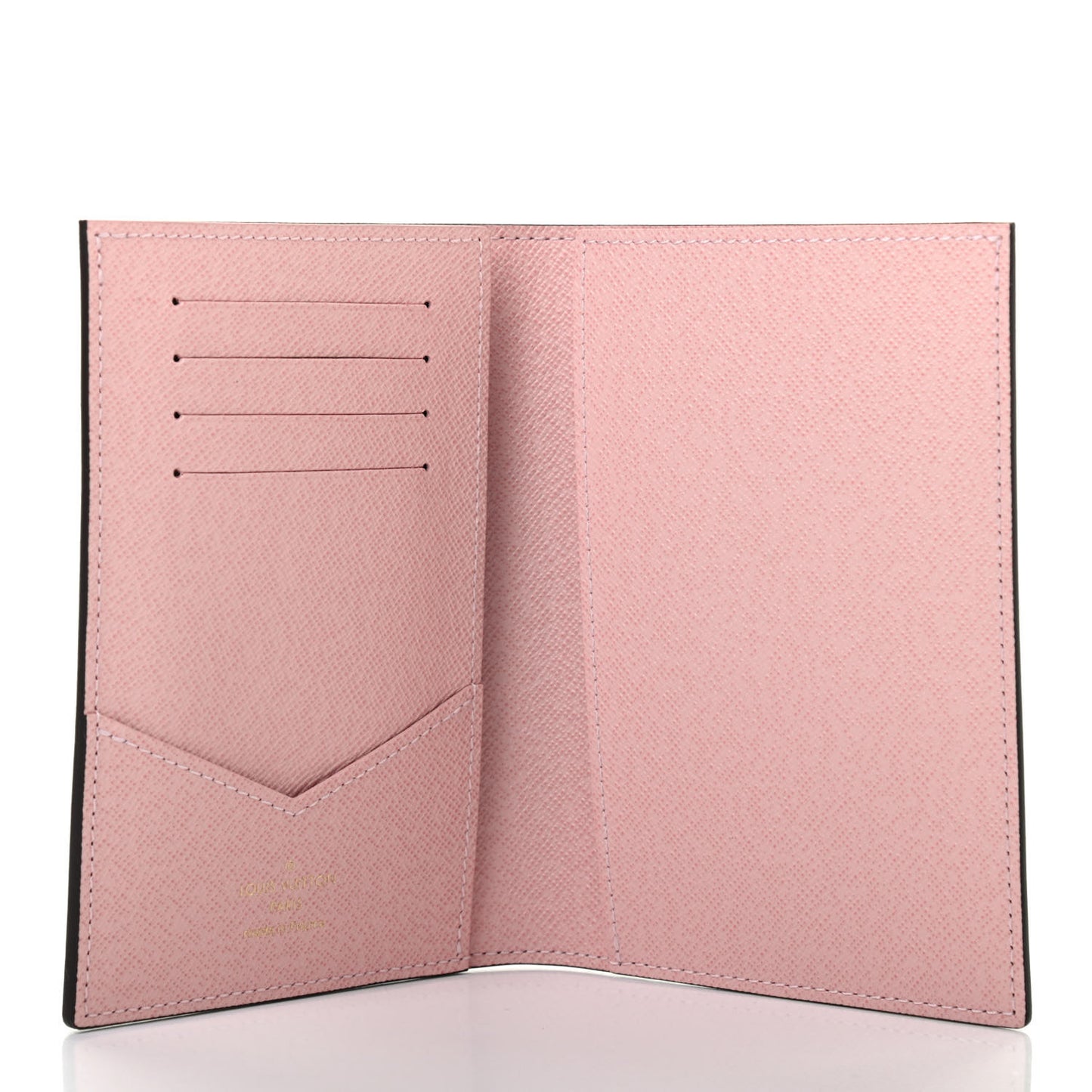 Monogram 2020 Christmas Animation Big Wheel Passport Cover Rose Ballerine