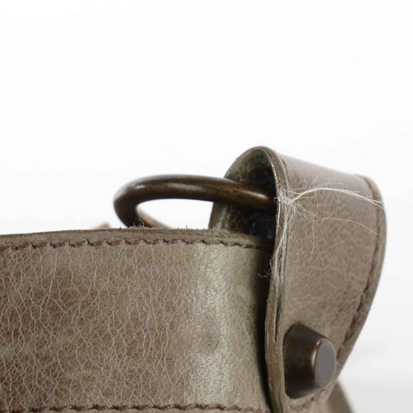 Chevre Classic Hardware First Taupe