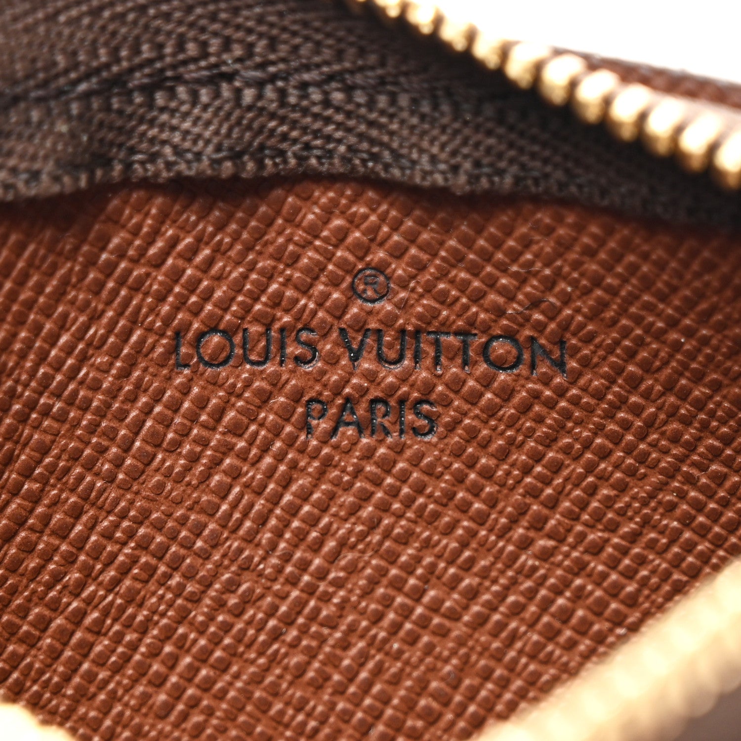 Louis Vuitton Monogram Key Pouch 6 of 7