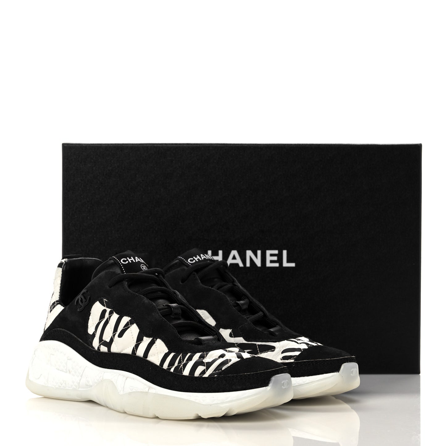 Nylon Suede Calfskin Printed Sneakers 38.5 White Black