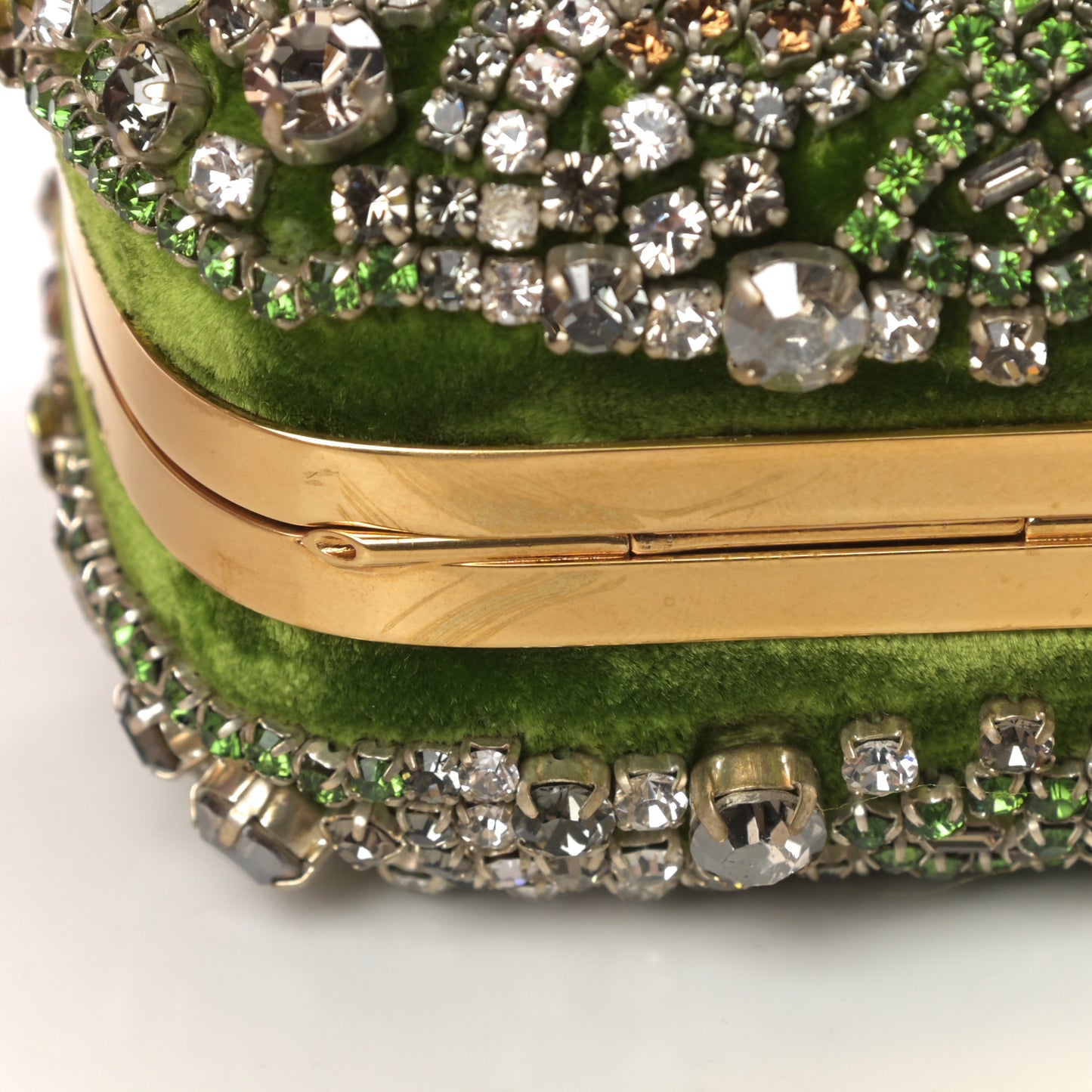 Velvet Embroidered Flower Queen and King Skull Box Chain Clutch Green Multicolor