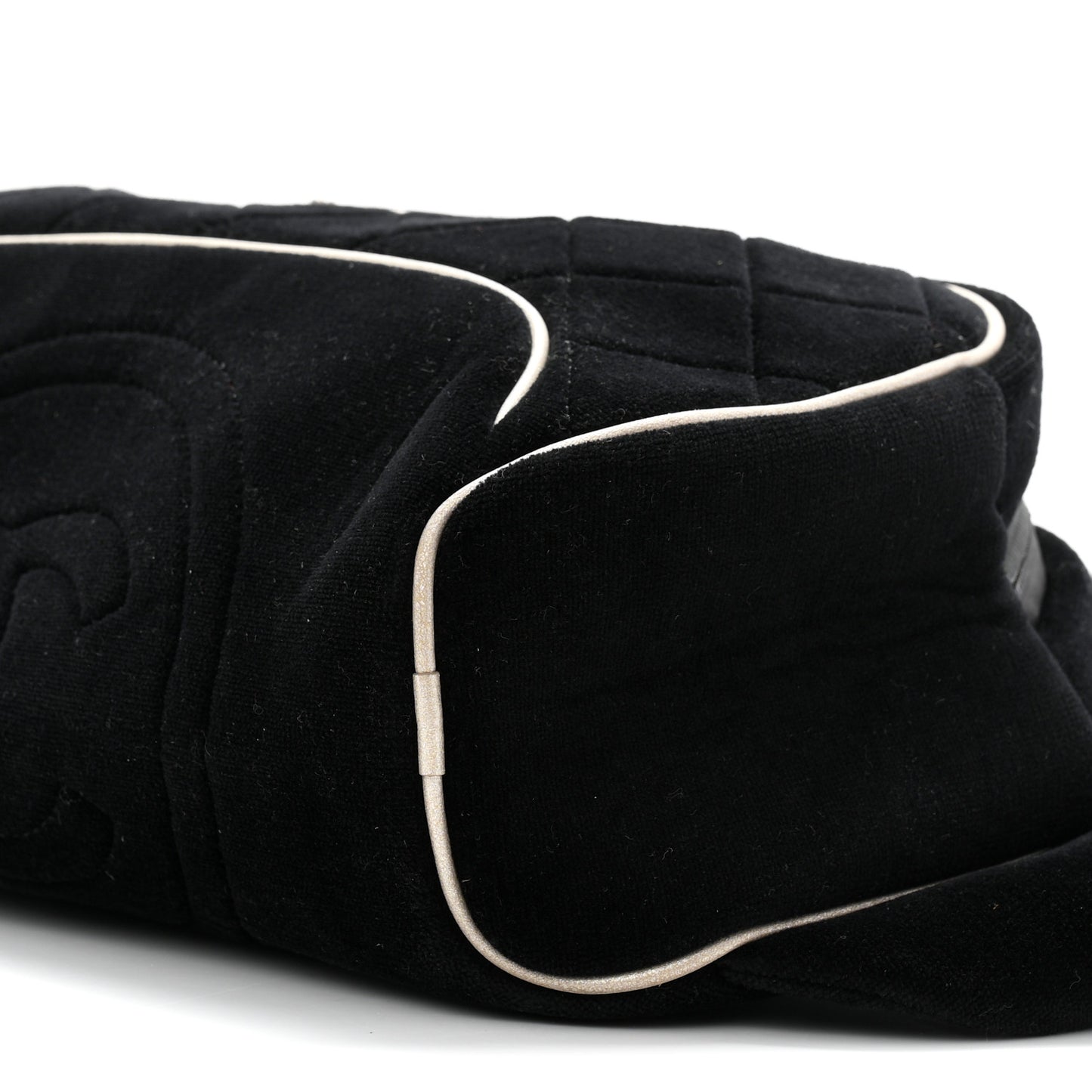 Velvet Quilted Coco Neige Waist Bag Black