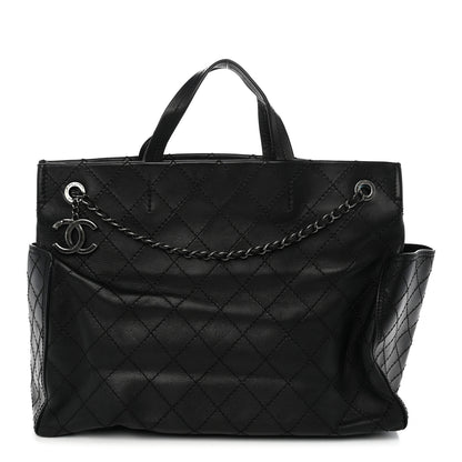 Chanel Grained Calfskin CC Pocket Tote Black 1 of 10