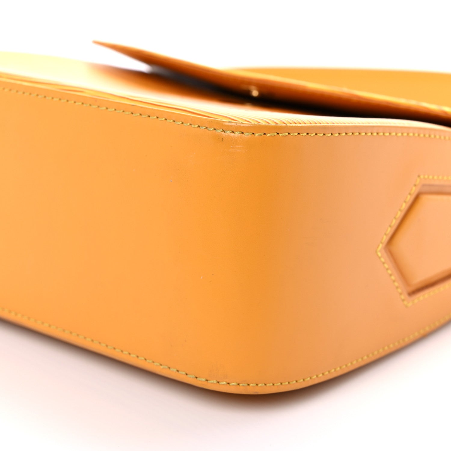 Louis Vuitton Epi Buci Tassil 8 of 16