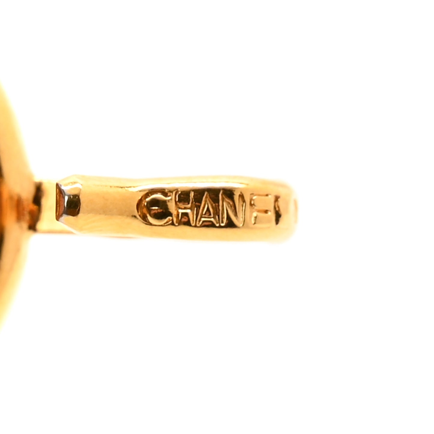 Metal Medallion CC Triple Chain Belt Gold