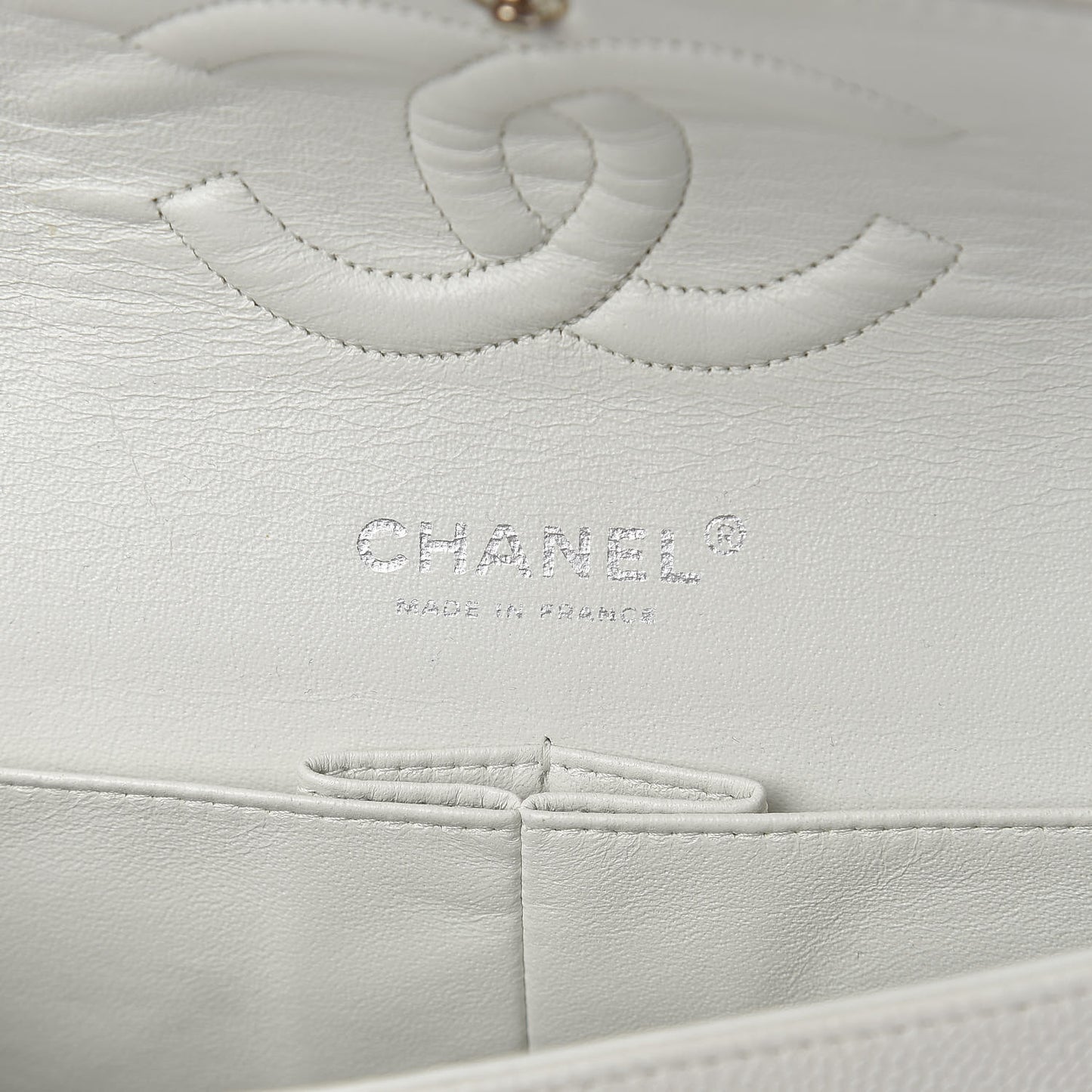 Caviar Quilted 2.55 Reissue 225 Flap White