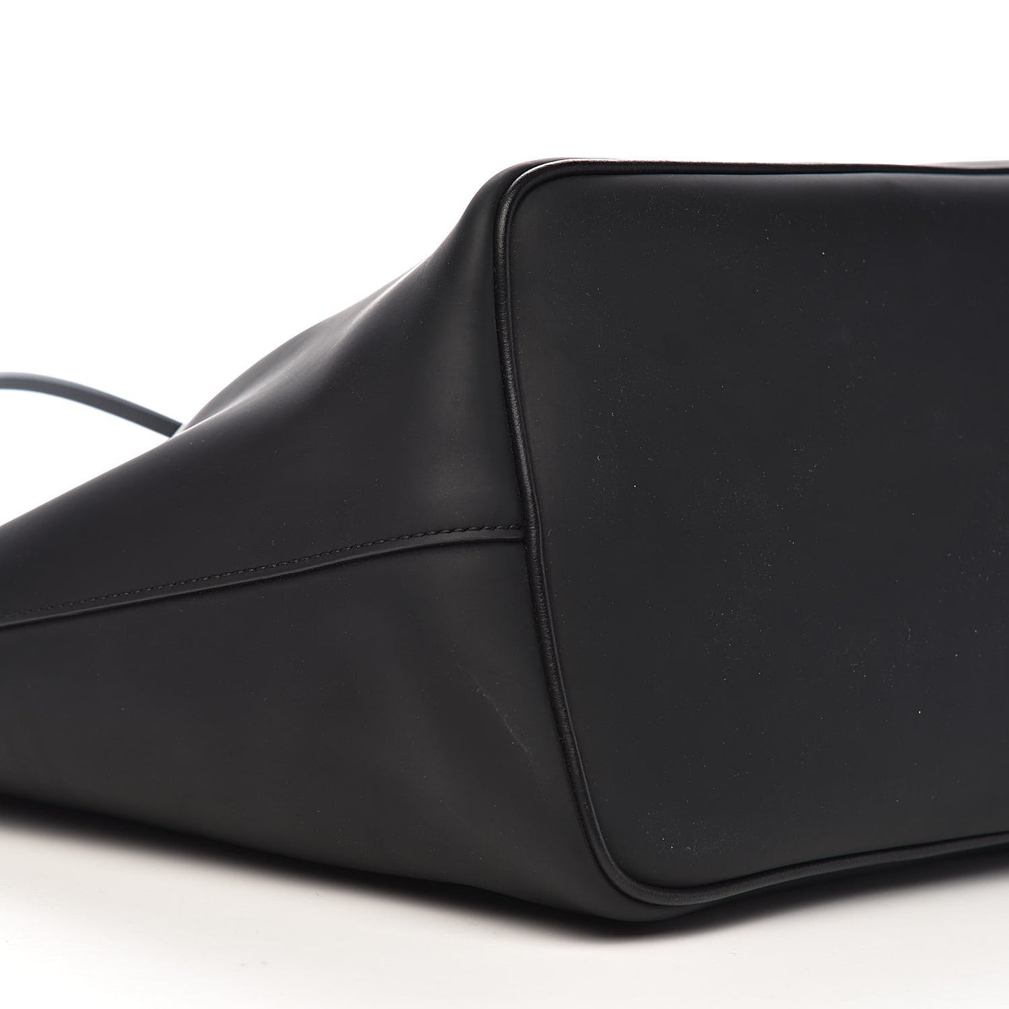 Calfskin Large Antigona Tote Black