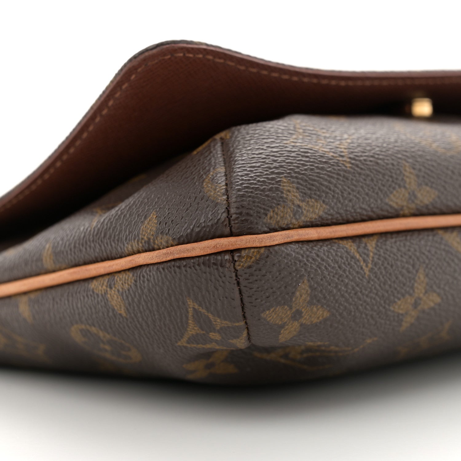 Louis Vuitton Monogram Musette Tango 8 of 11