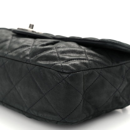 Chanel Iridescent Calfskin Large Chic Quilt Flap Black 10 of 11
