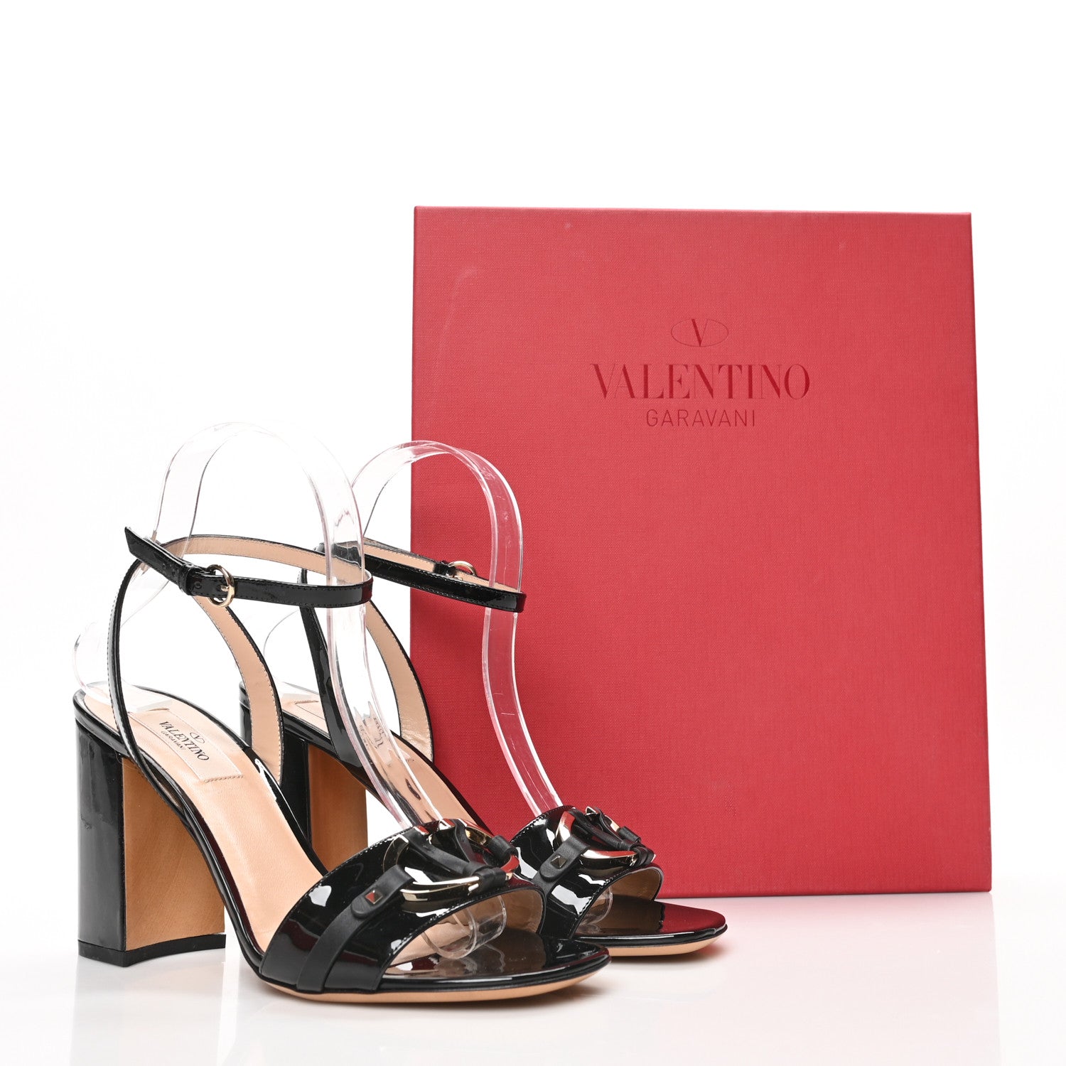 Valentino Garavani Patent V-Rivet Ankle Strap 90mm Sandals 37.5 Black 8 of 8