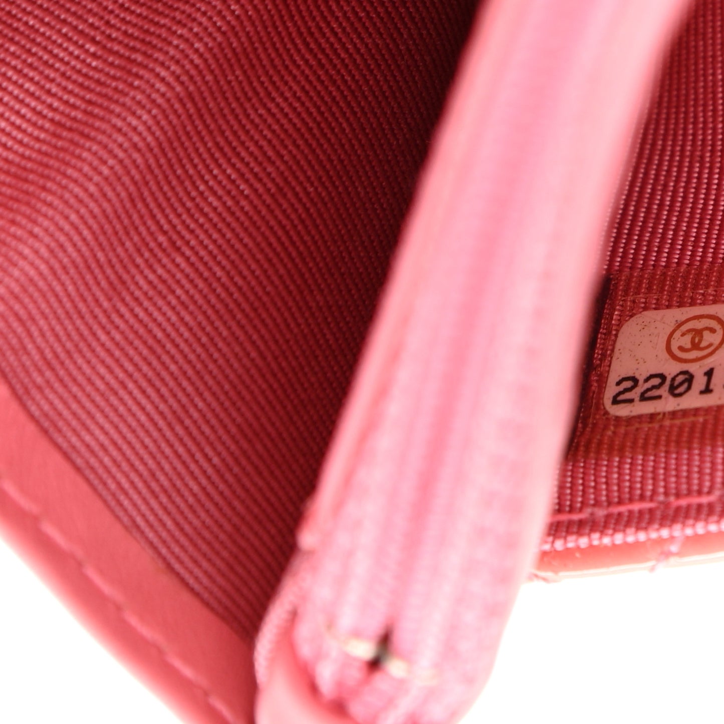 Patent Quilted Wallet On Chain WOC Coral
