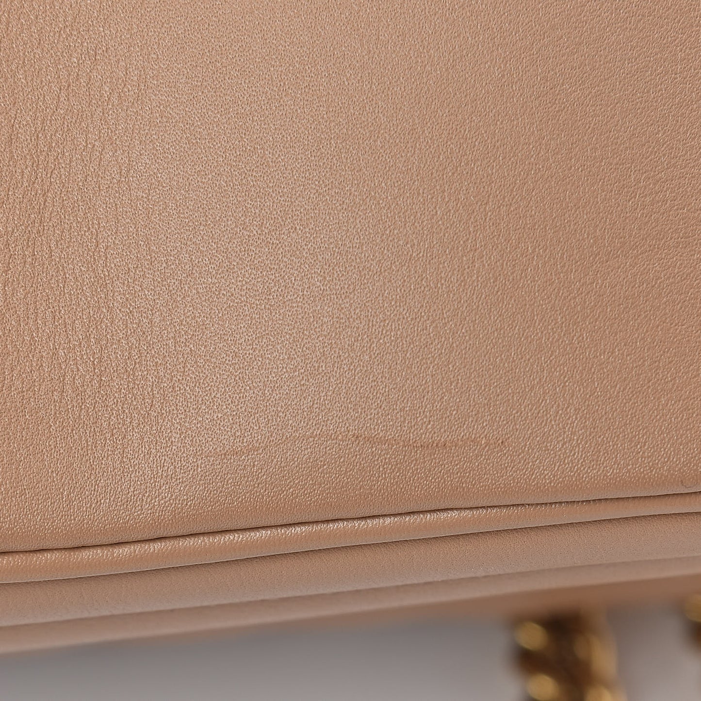 Calfskin New Wave Chain MM Noisette