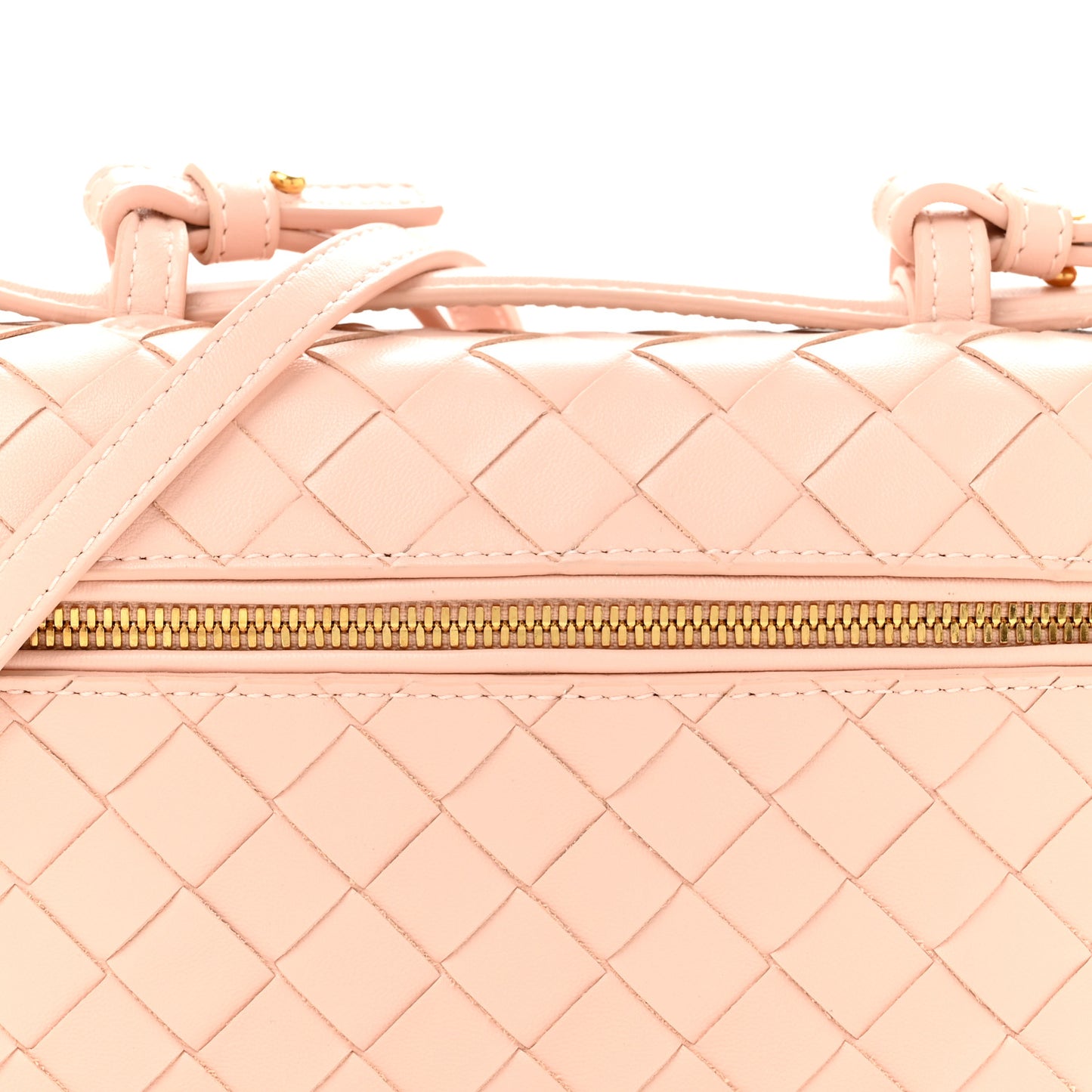 Calfskin Intrecciato Bang Bang Vanity Case Cameo