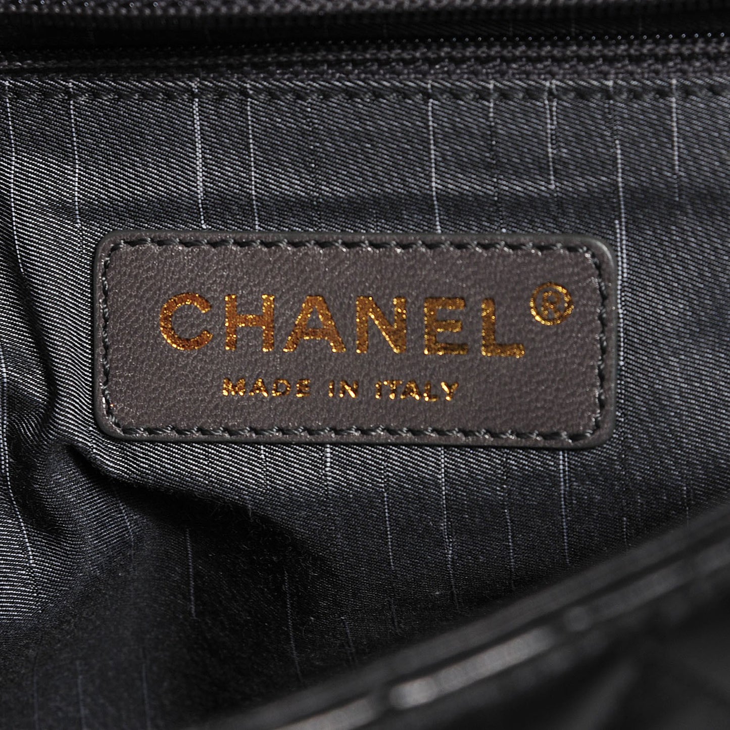Lambskin Quilted Medium Westminster Pearl Flap Black