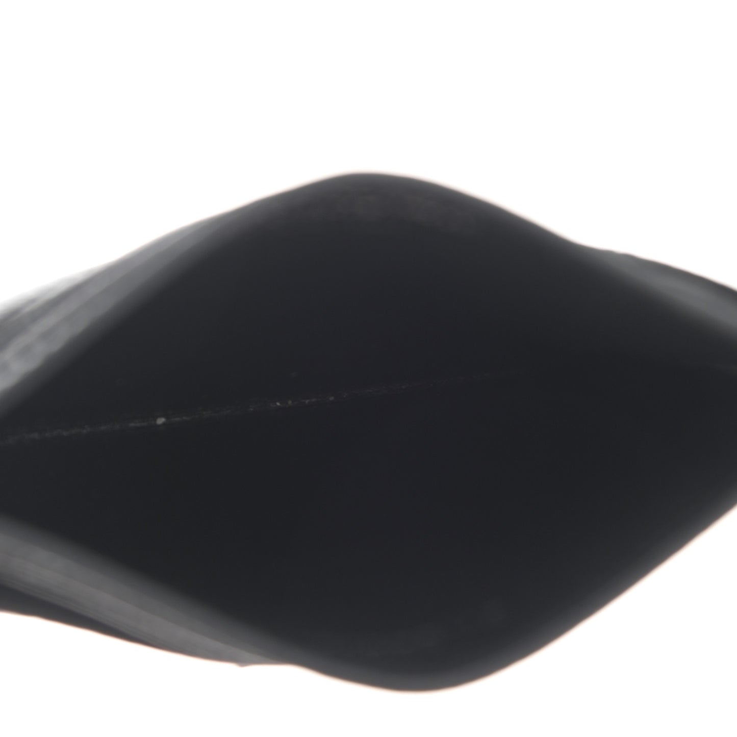 Grain De Poudre Matelasse Chevron Monogram Credit Card Case Black