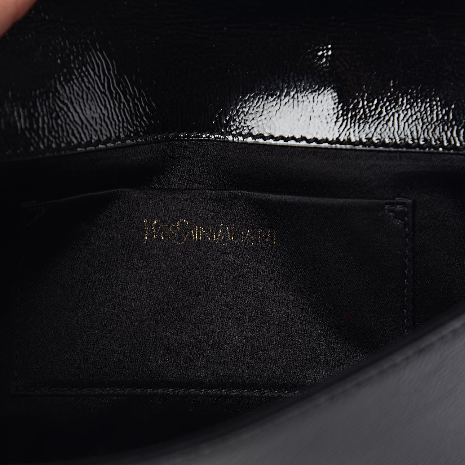 Saint Laurent Textured Patent Monogram Small Belle De Jour Clutch Black 6 of 12