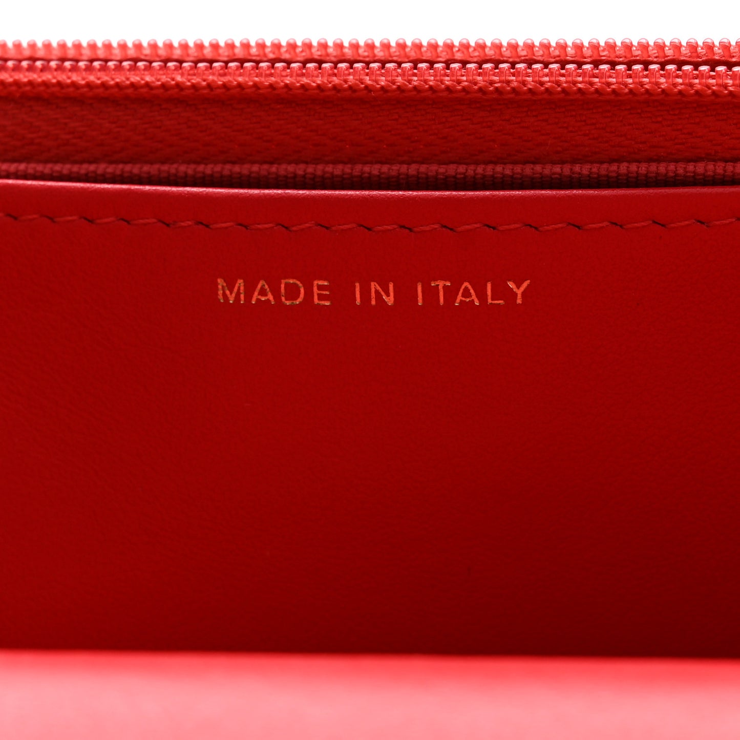 Lambskin Resin Quilted Wallet On Chain WOC Red