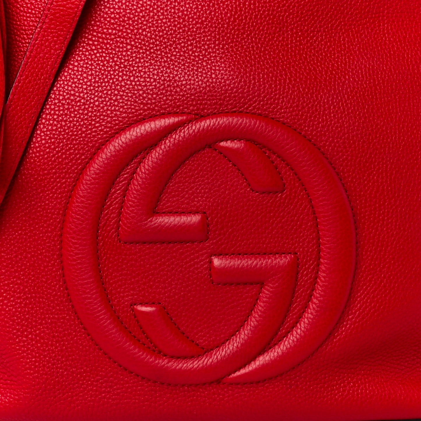 Pebbled Calfskin Large Soho Hobo Tabasco Red