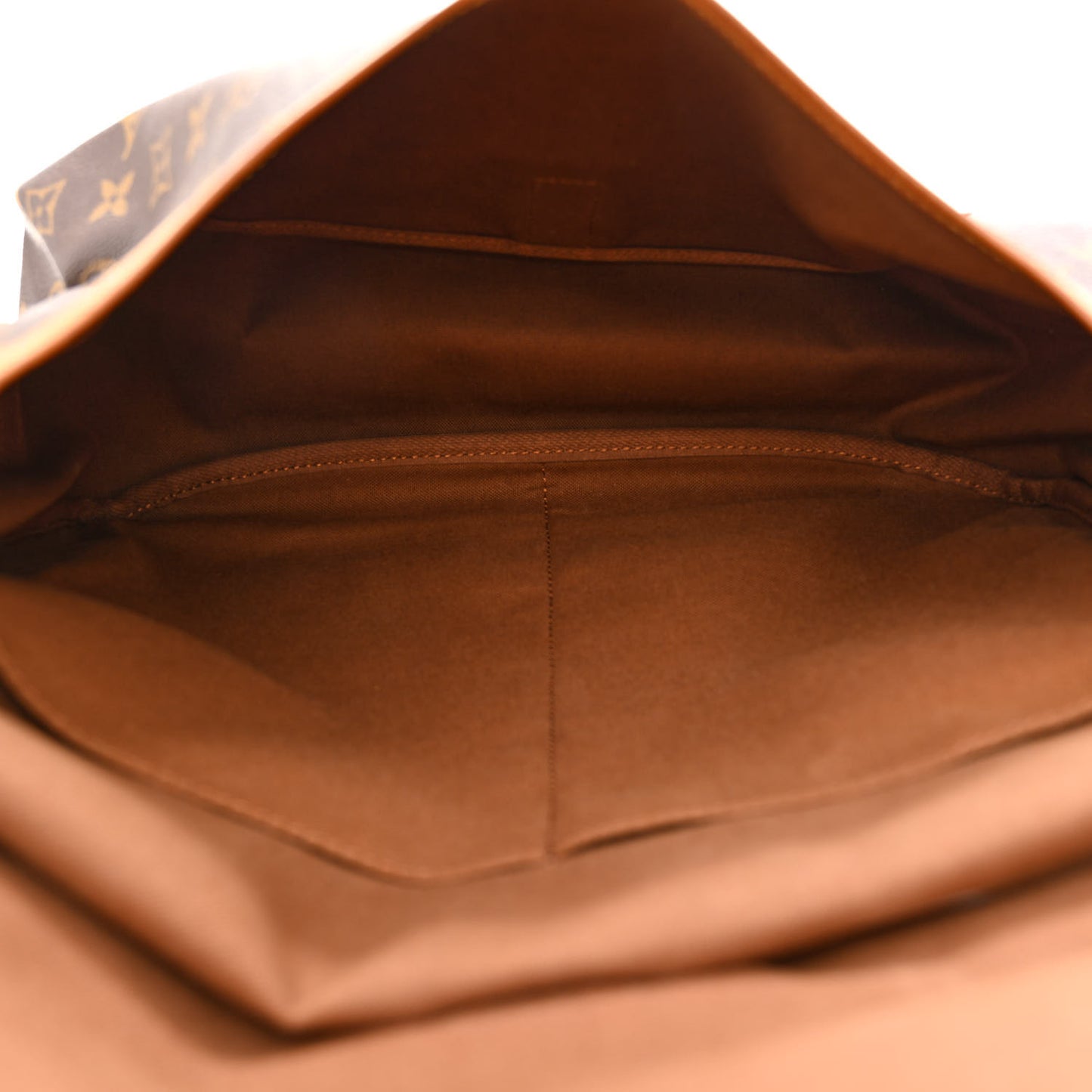 Monogram Saumur 35