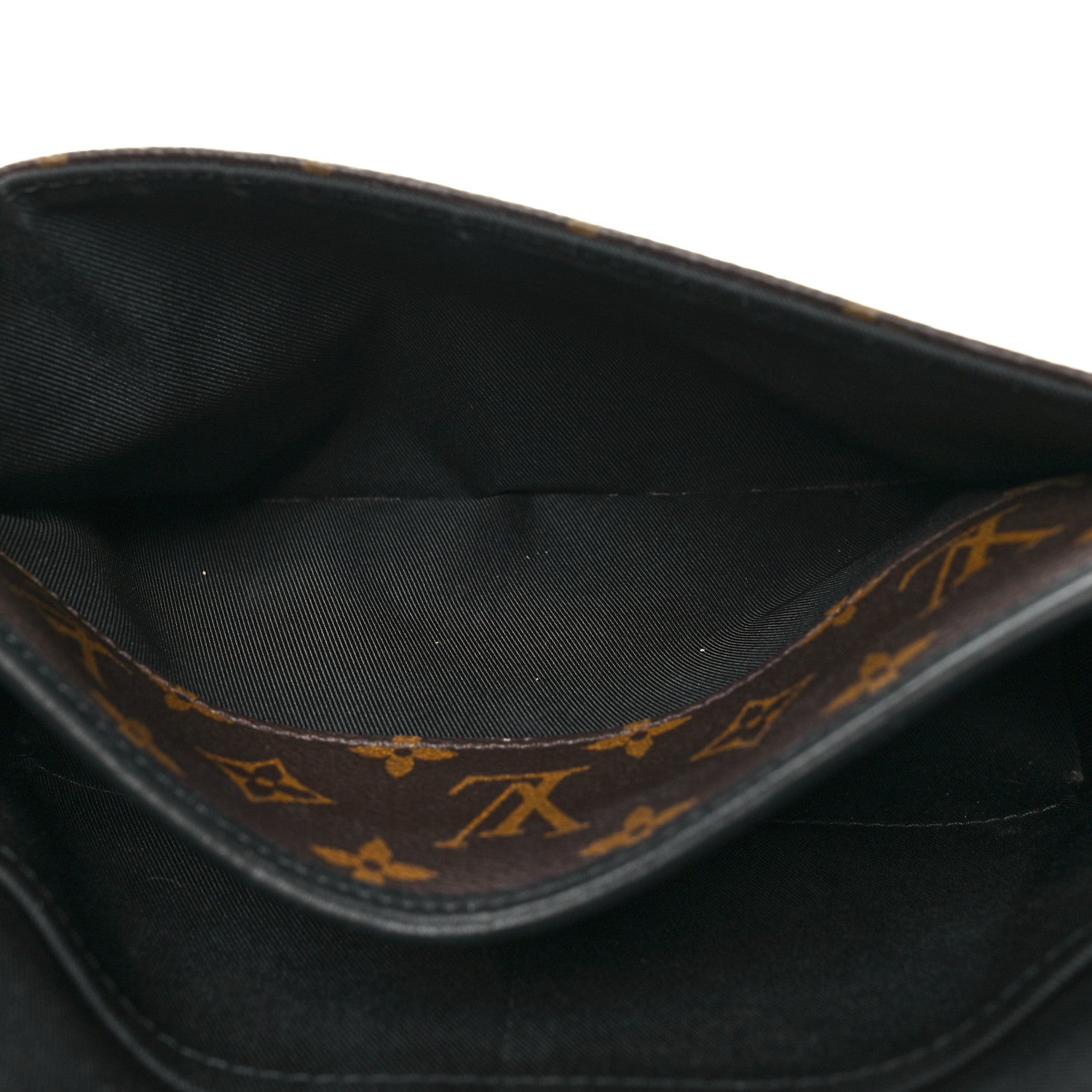 Louis Vuitton Monogram Macassar Magnetic Messenger 6 of 12