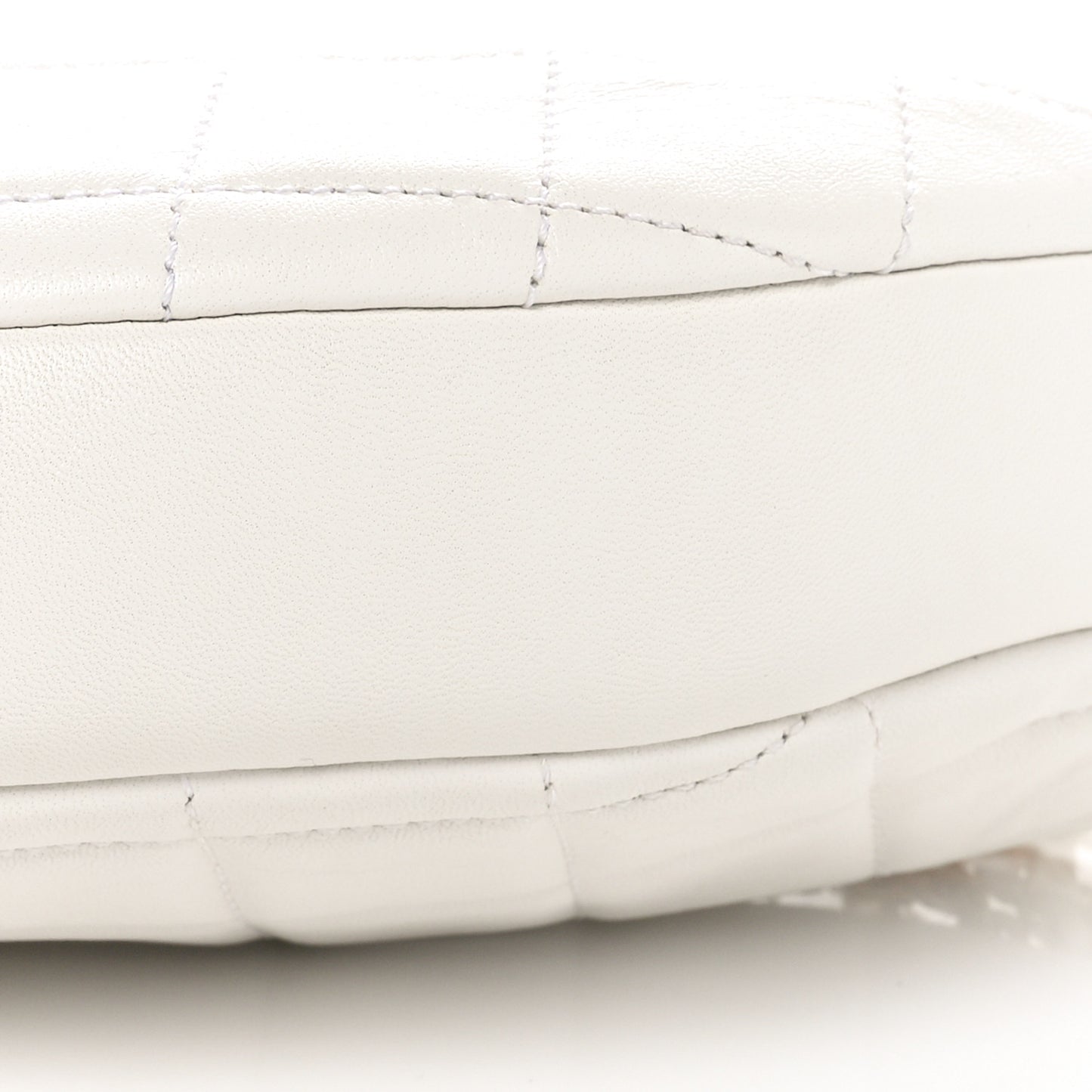 Lambskin Quilted All About Chains Hobo White