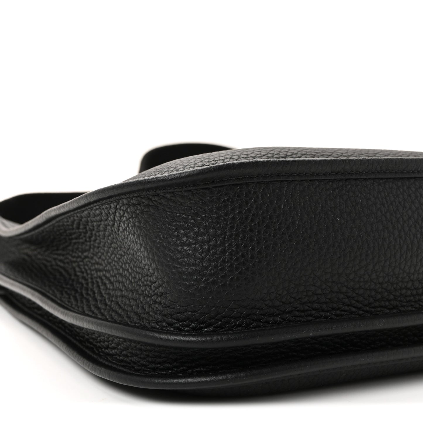 Taurillon Clemence Evelyne III PM Black