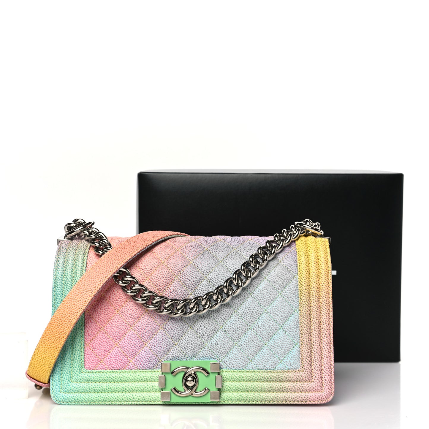 Caviar Quilted Medium Cuba Rainbow Boy Flap Multicolor