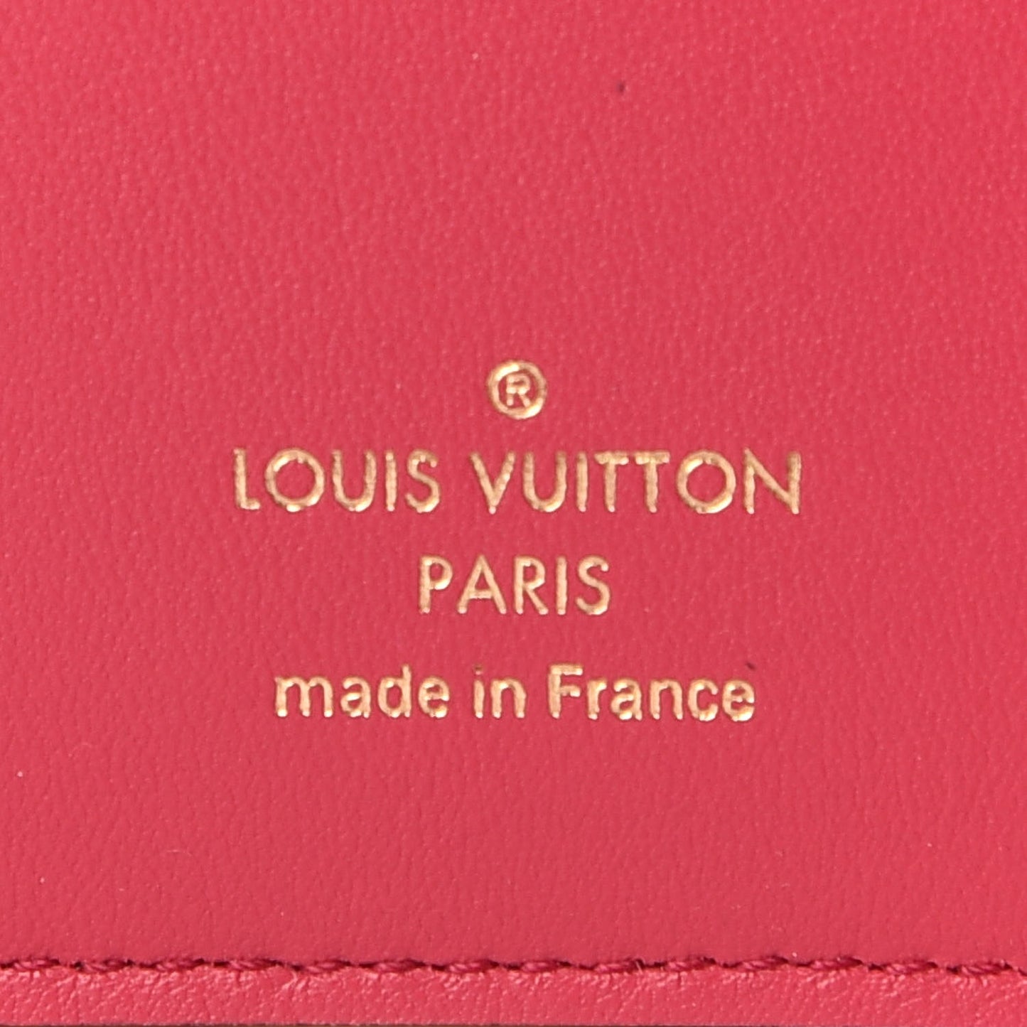 Taurillon Capucines Compact Wallet Black