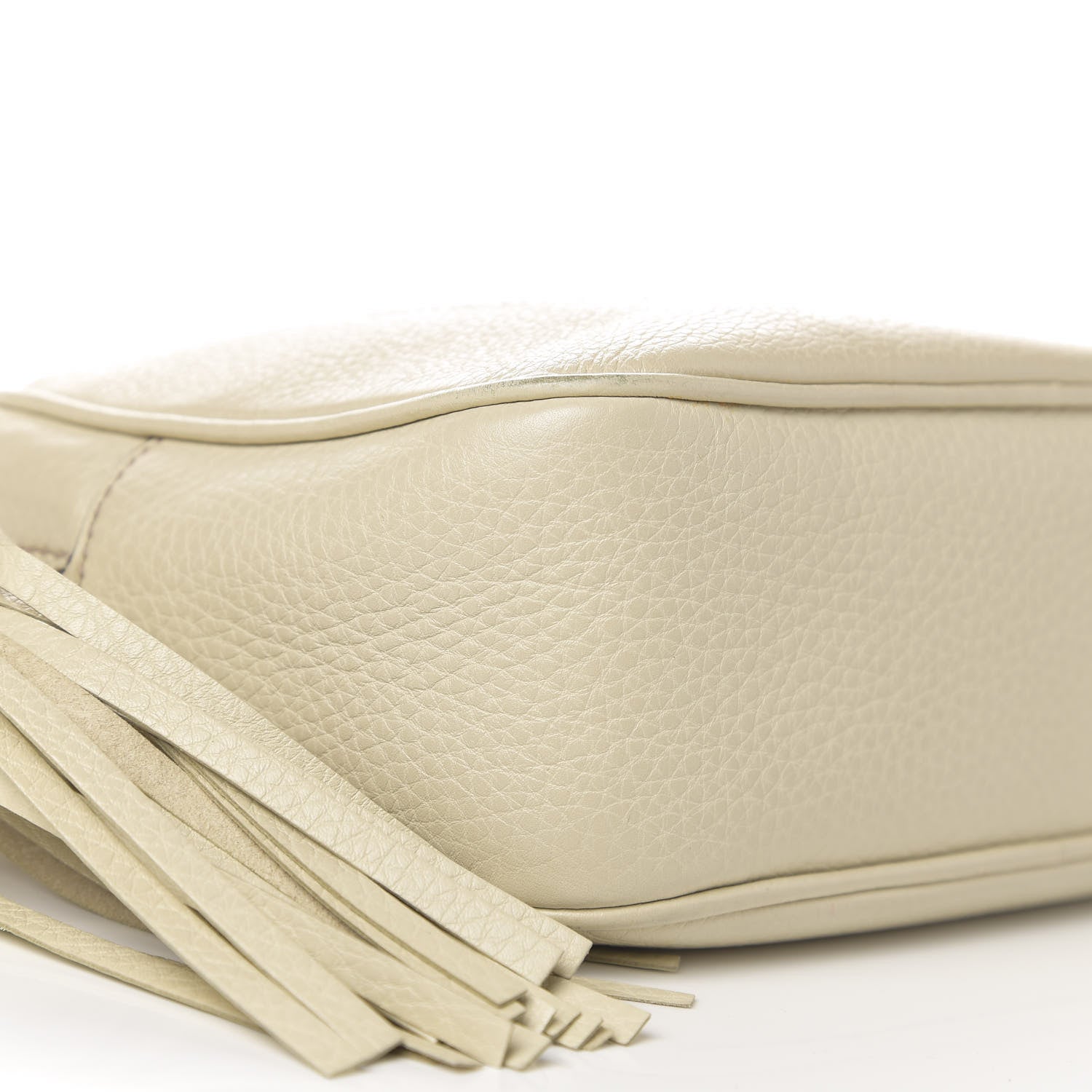 Gucci Pebbled Calfskin Small Soho Disco Bag Off White 8 of 10
