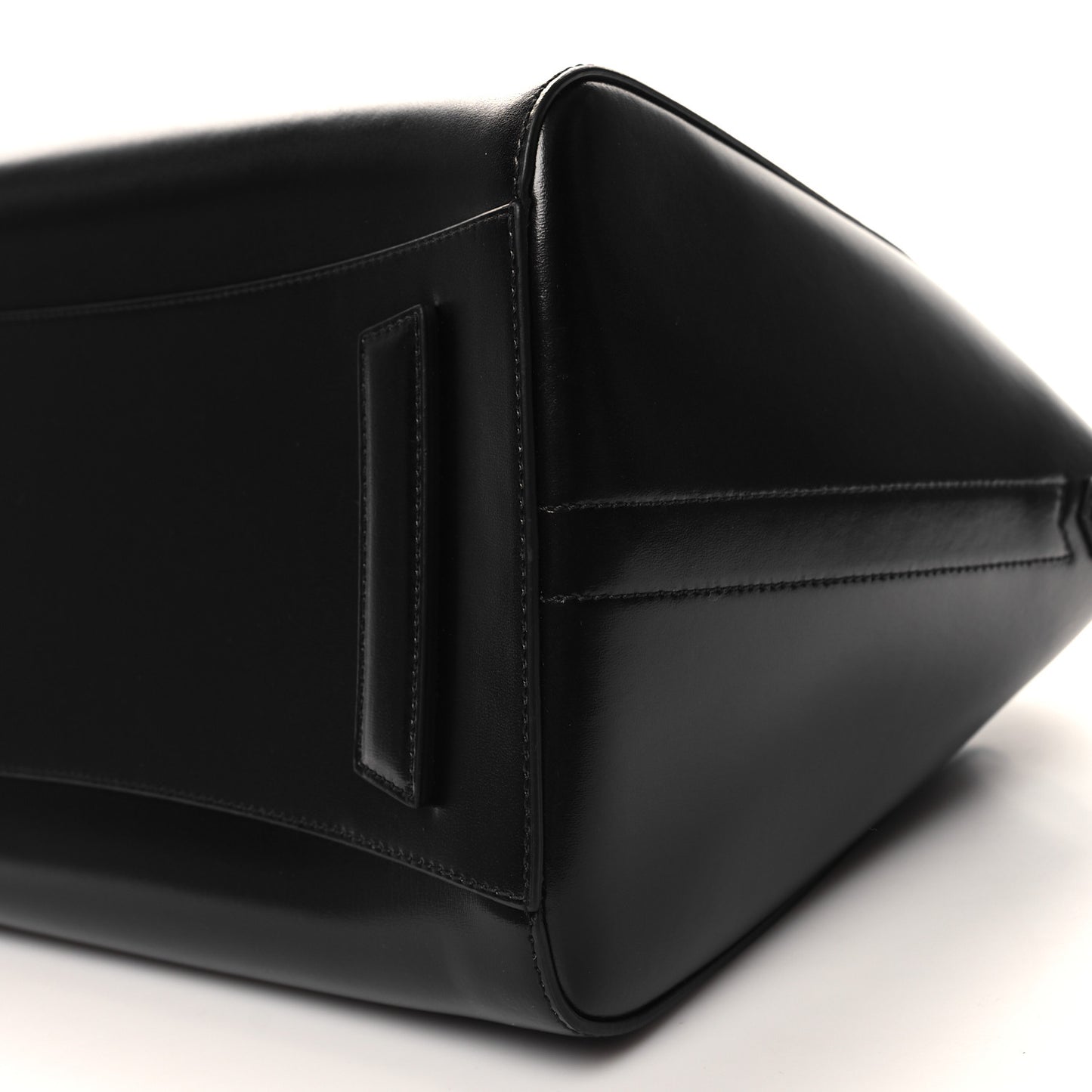 Shiny Lord Calfskin Small Antigona Black