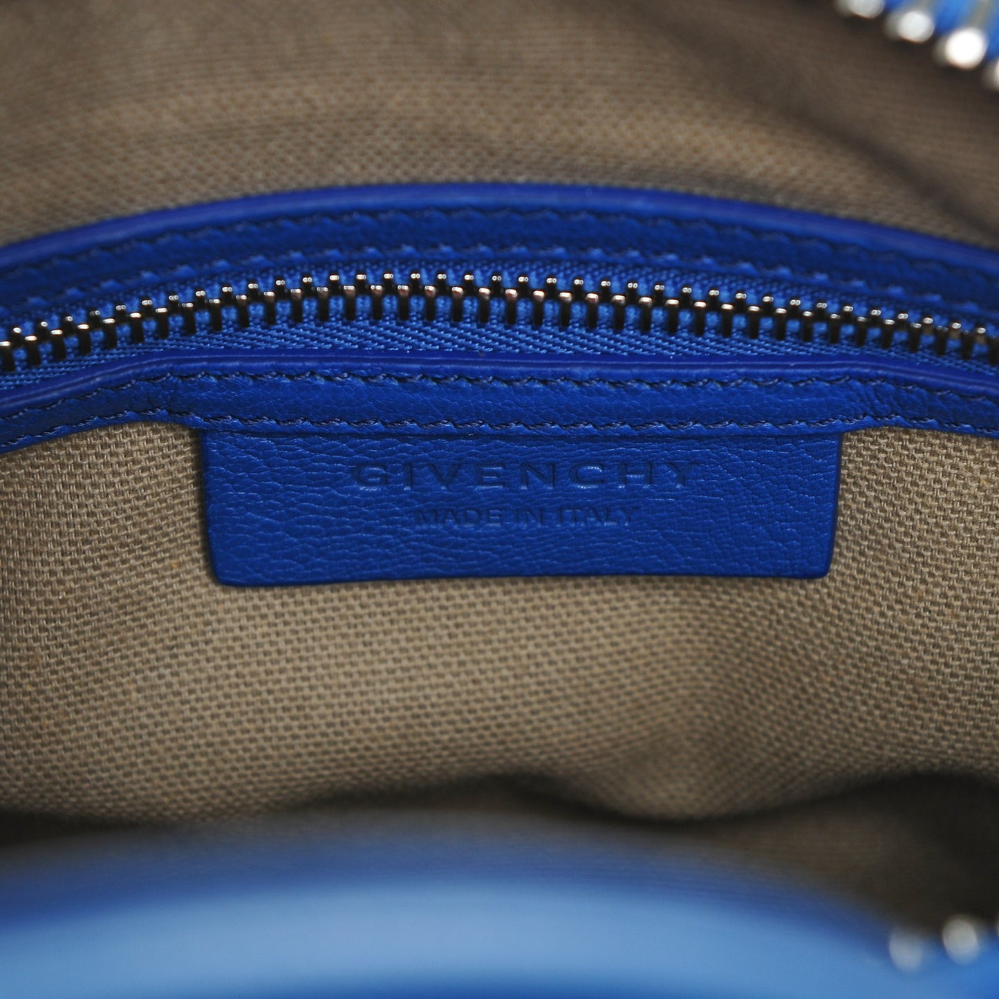 Sugar Goatskin Mini Antigona Indigo Blue